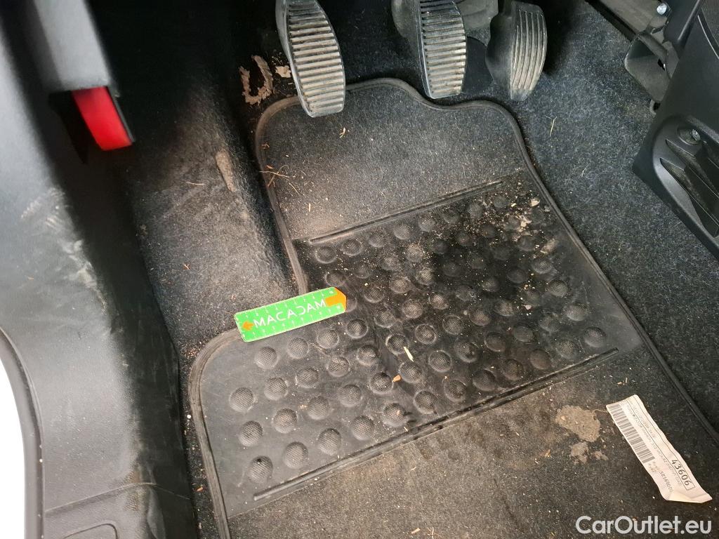  Fiat  500 FIAT   2015 3P Berline 1.2 8V 69ch Star #26