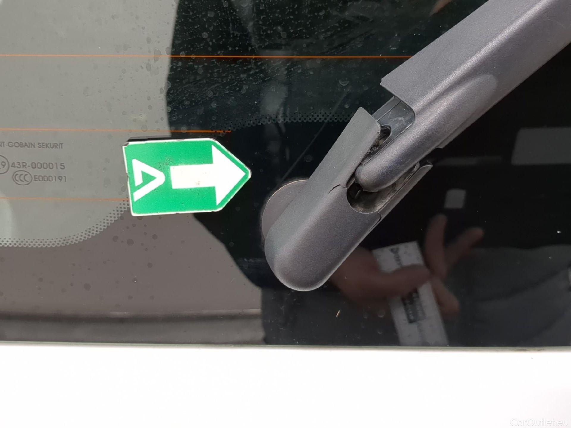  Peugeot  Partner  Cabine Approfondie L2 1.5 HDi 100CV BVM5 E6d #24