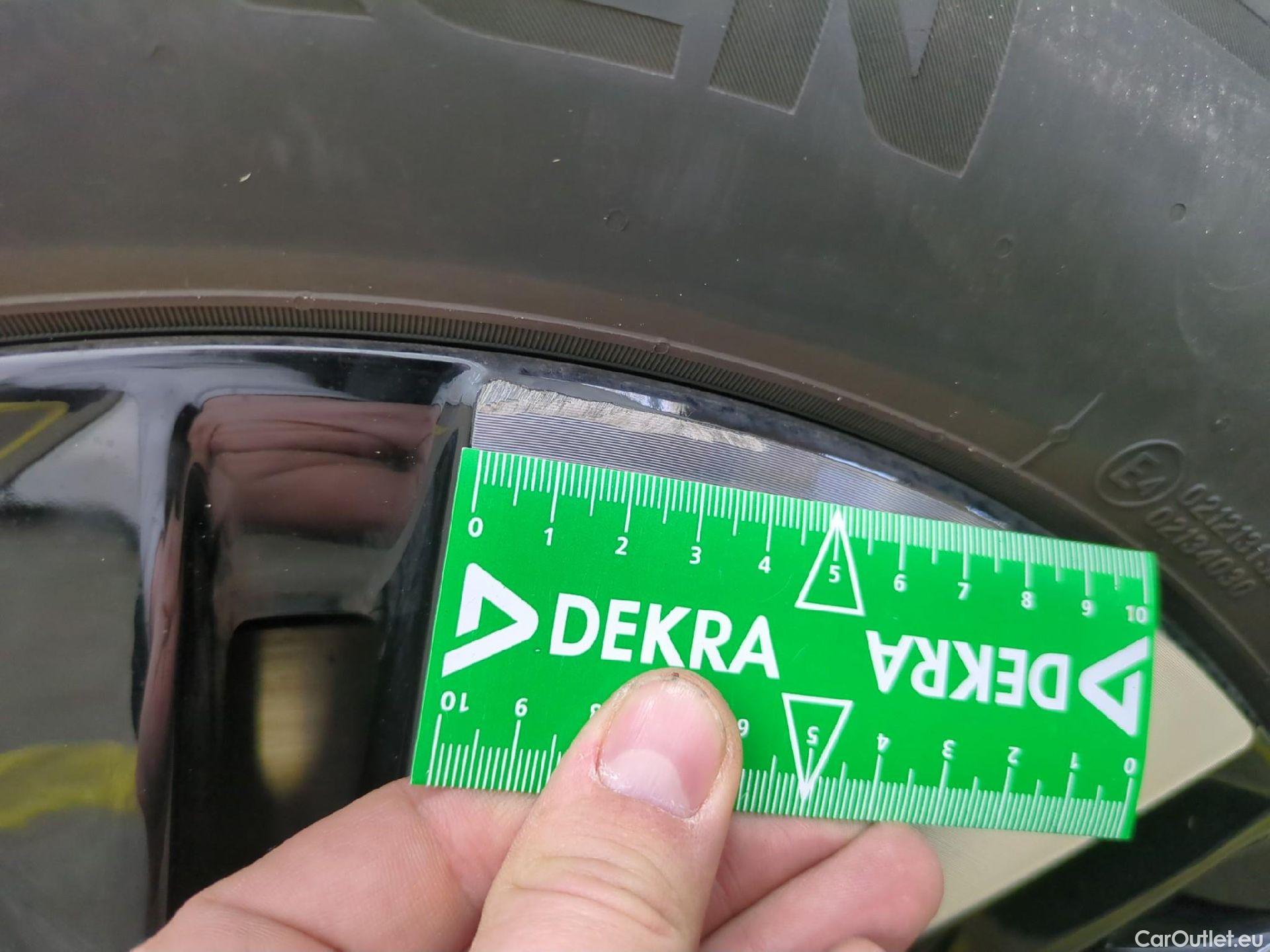  Hyundai   Ioniq Ioniq 6 Creative Electrique 77kWh BVA #5