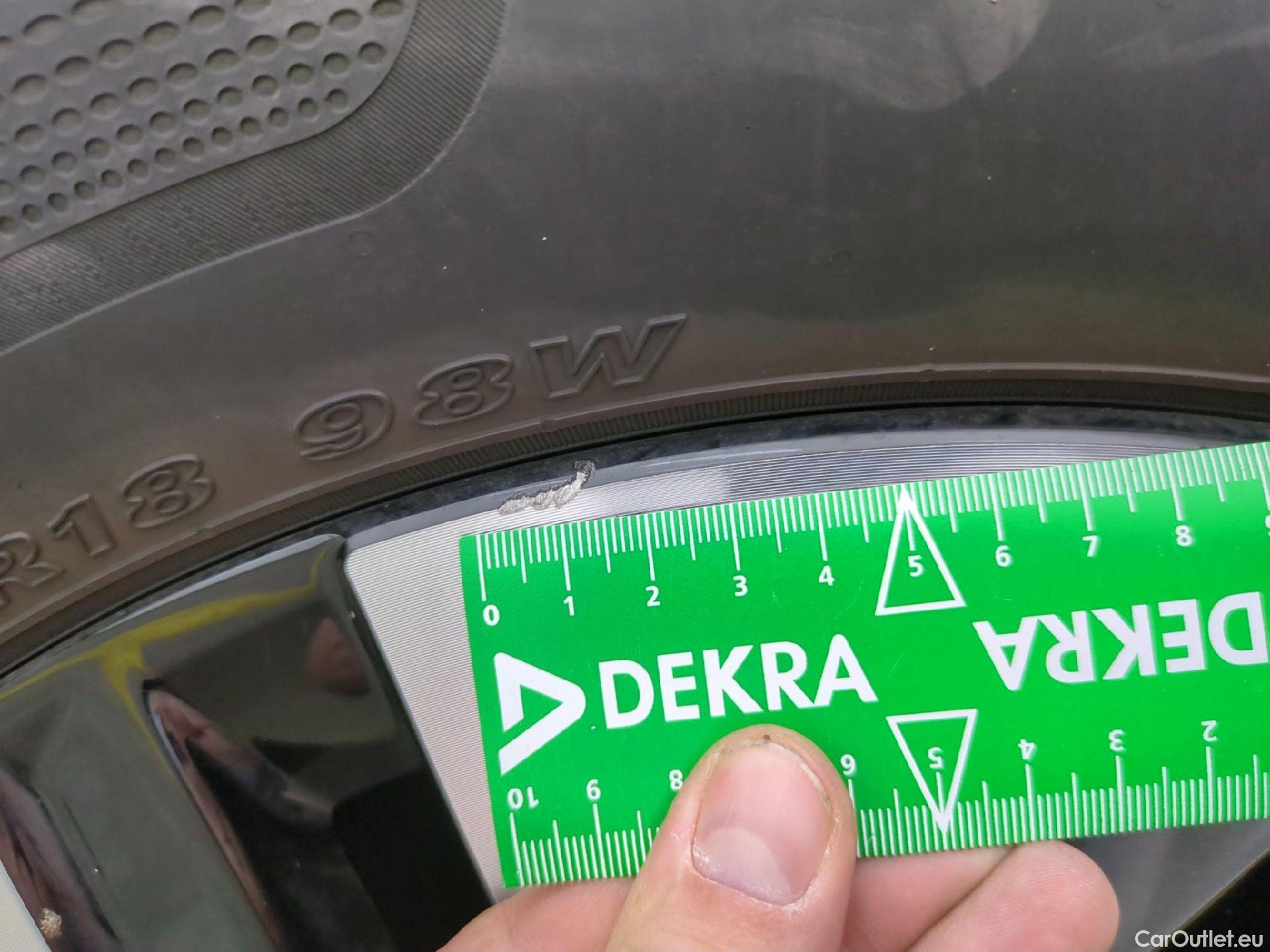  Hyundai   Ioniq Ioniq 6 Creative Electrique 77kWh BVA #6