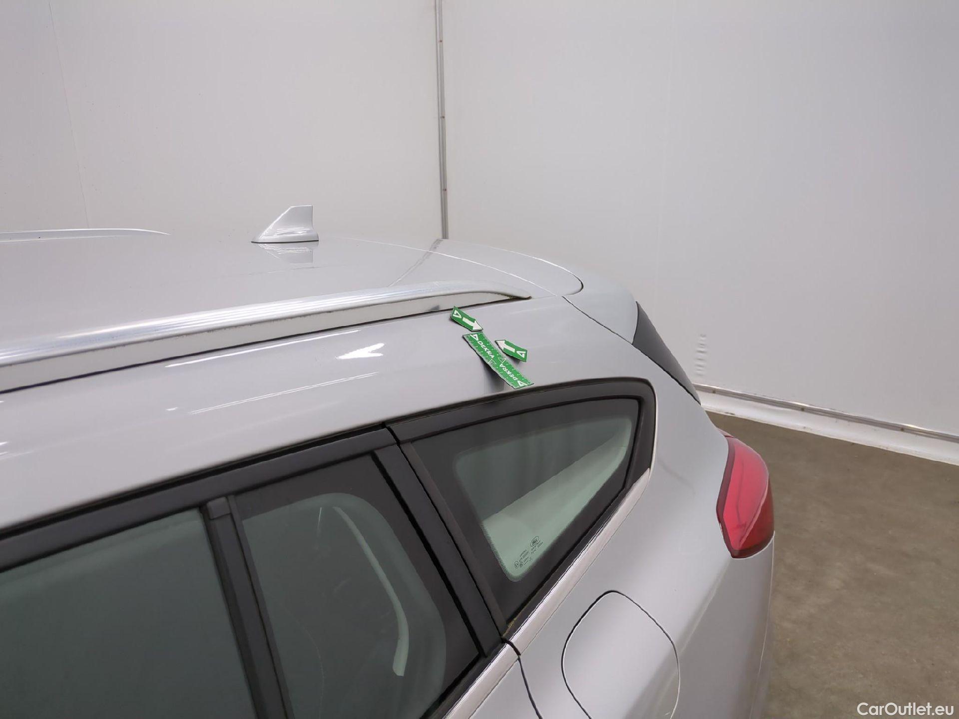  Ford  Focus FORD  SW / 2018 / 5P / Break SW - 1.5 EcoBlue 120 Trend Business #48