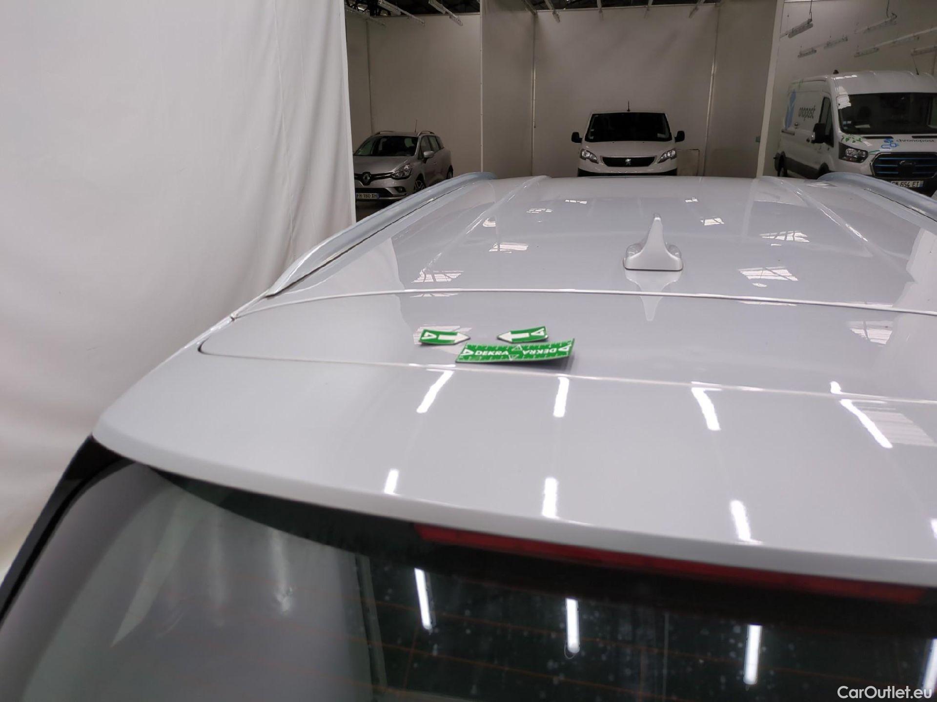  Ford  Focus FORD  SW / 2018 / 5P / Break SW - 1.5 EcoBlue 120 Trend Business #61