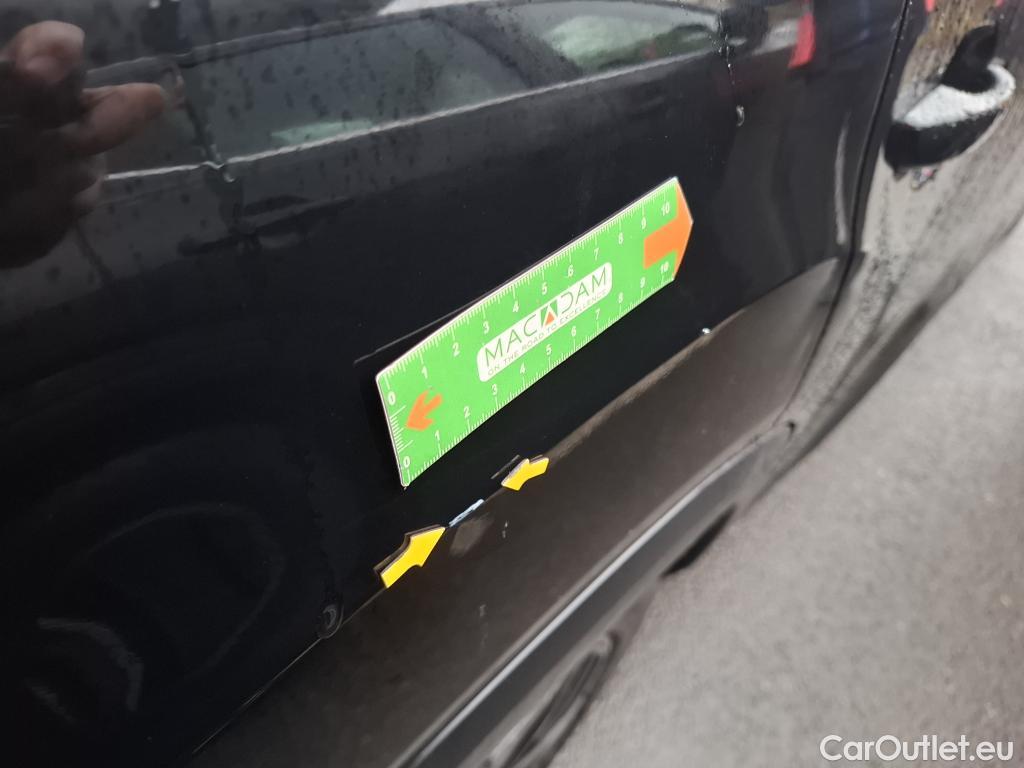  Citroen  C4 CITROEN  X / 2022 / 4P / Berline PureTech 130 S&S EAT8 Feel Pack #32