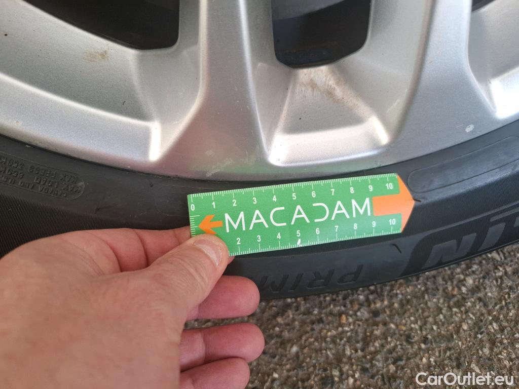  Ford  Kuga  Titanium Hybrid 2.5 190CV BVA6 E6dT #6