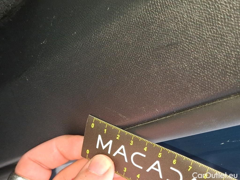  Peugeot  3008  Active Pack 1.5 HDi 130CV BVA8 E6d #50