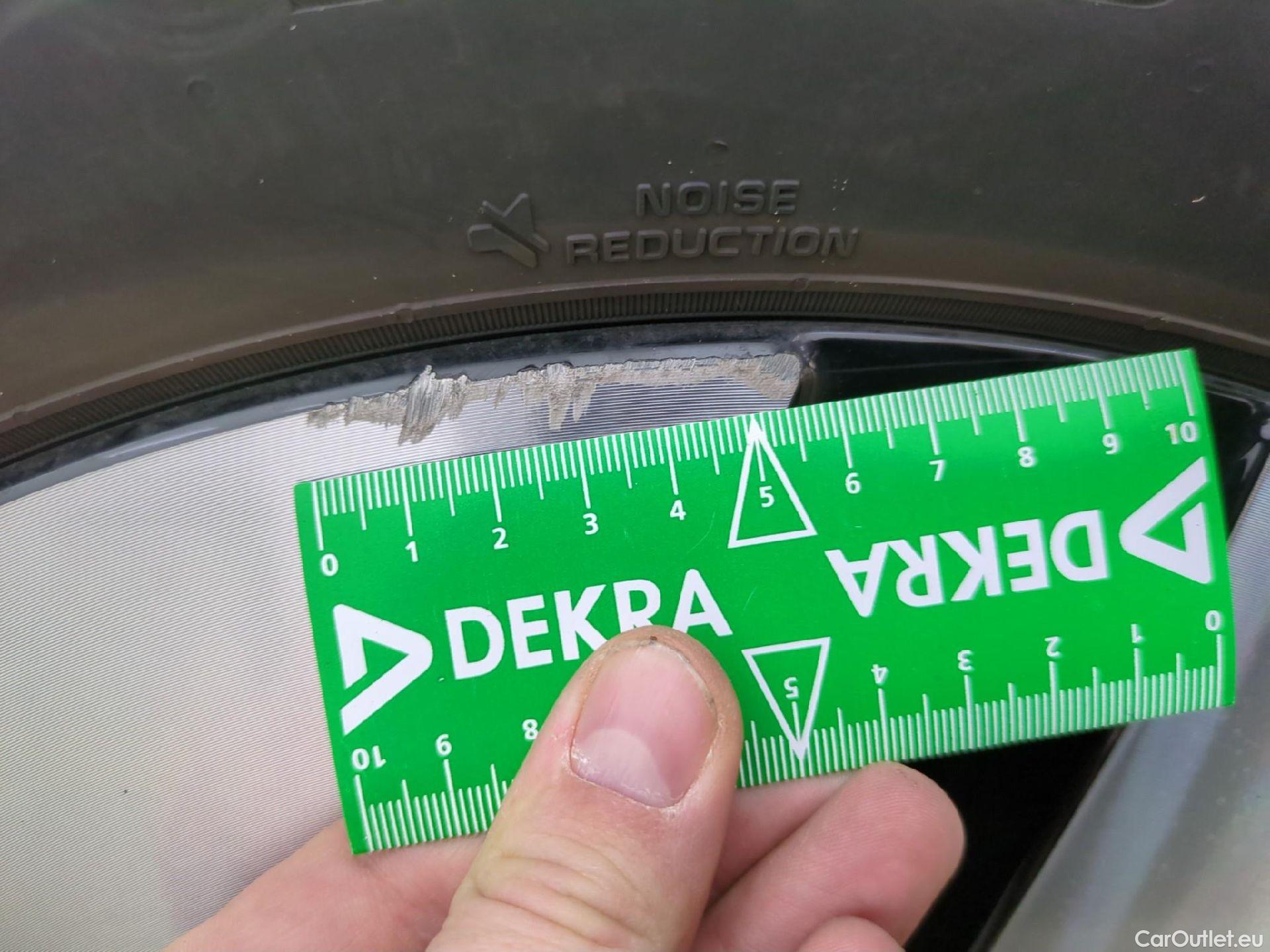  Hyundai   Ioniq Ioniq 6 Creative Electrique 77kWh BVA #4