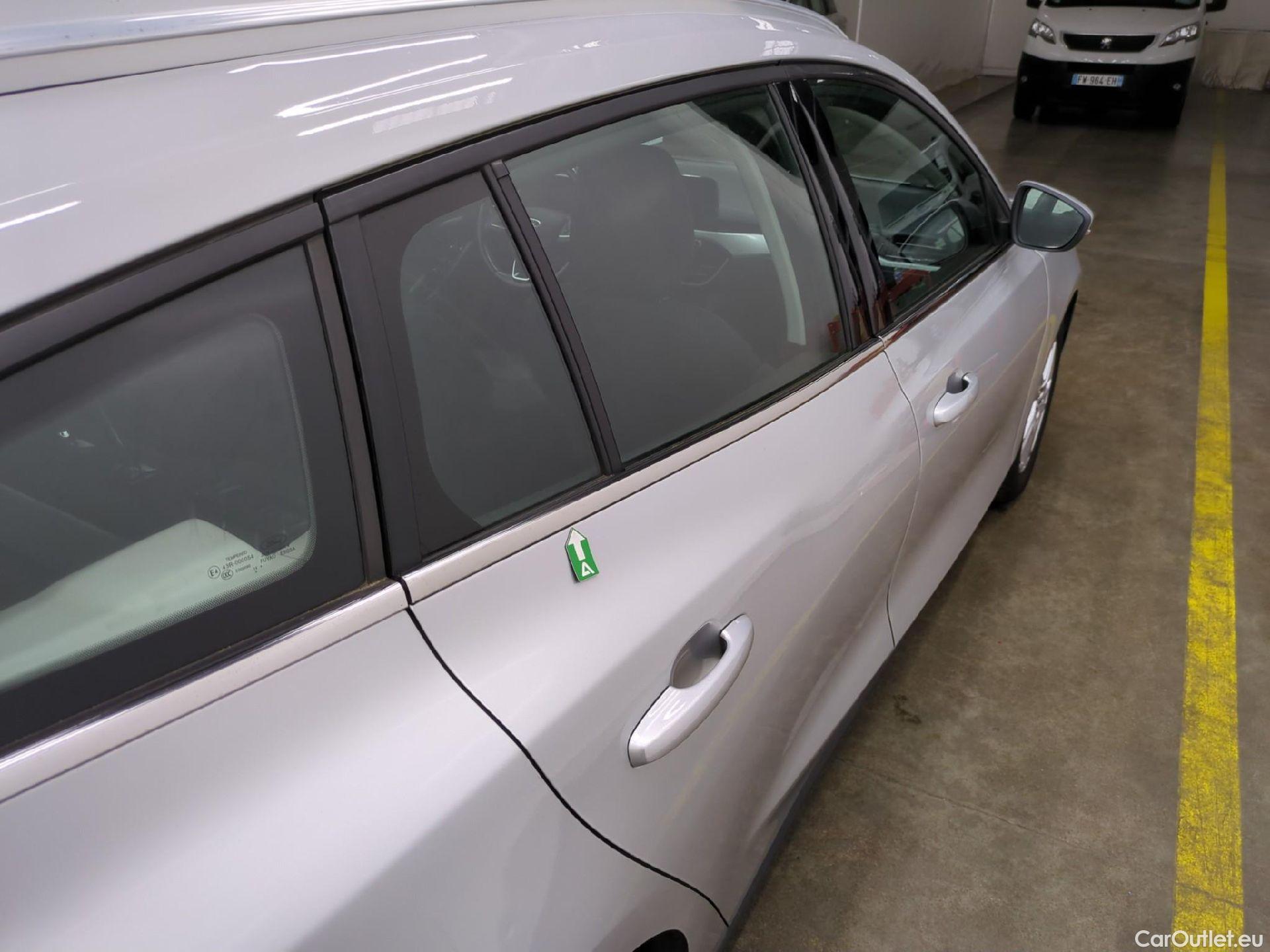  Ford  Focus FORD  SW / 2018 / 5P / Break SW - 1.5 EcoBlue 120 Trend Business #27