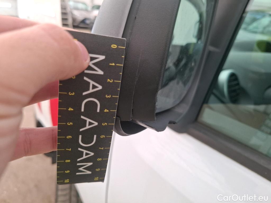  Renault  Kangoo  II Express Maxi Extra (Série Spéciale) 1.5 dCi 95CV BVM6 E6dT #27