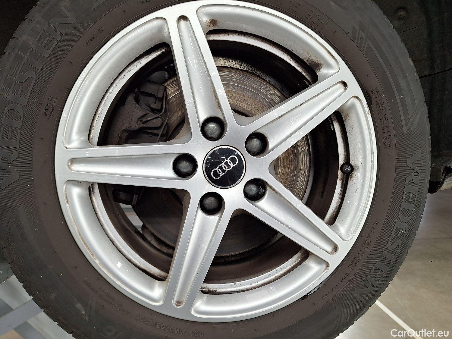  Audi  A4 Audi,  Avant FL'19, Audi  Avant 2.0 30 TDi 100kW S tronic Business E #1