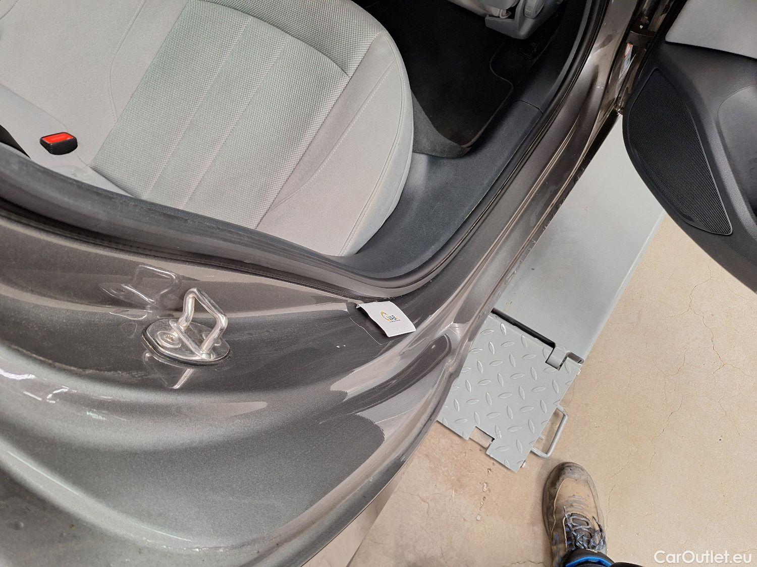  Audi  A4 Audi,  Avant FL'19, Audi  Avant 2.0 30 TDi 100kW S tronic Business E #31