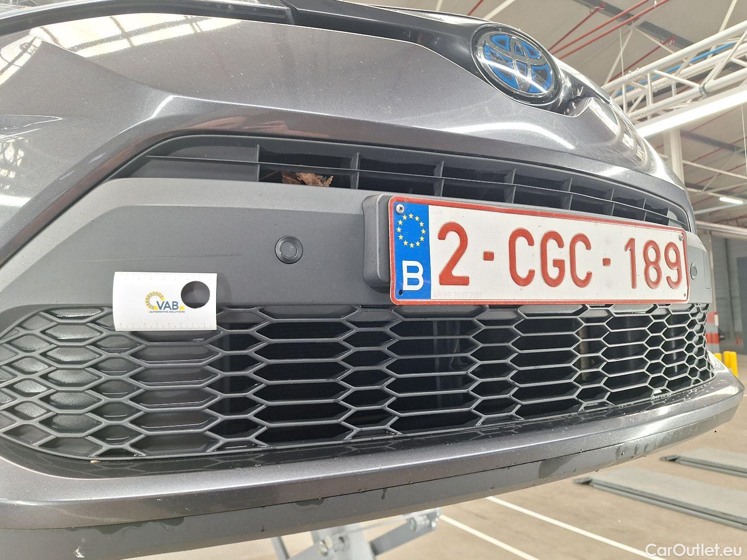  Toyota  C-HR Toyota,  '16, Toyota  1.8 VVT i-Hybrid C-Enter E-CVT 5d #3