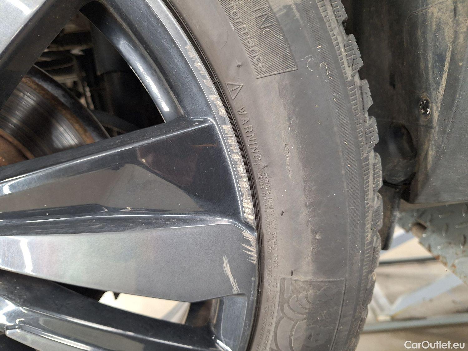  Peugeot  5008 Peugeot,  FL'20, Peugeot  1.5 BlueHDi 96kW S&S EAT8 GT 5d #4