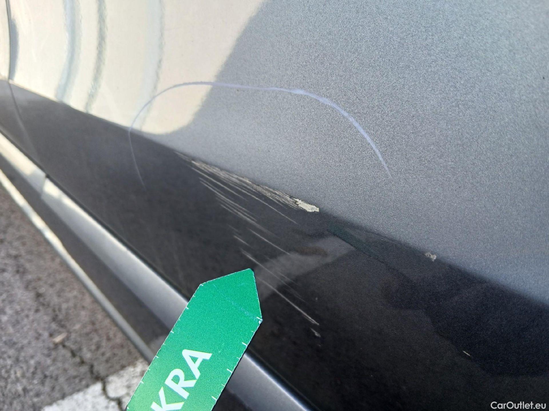  Volvo  XC90 VOLVO  / 2019 / 5P / todoterreno 2.0 B5 D5 AWD Business Plus Auto (CX) #18