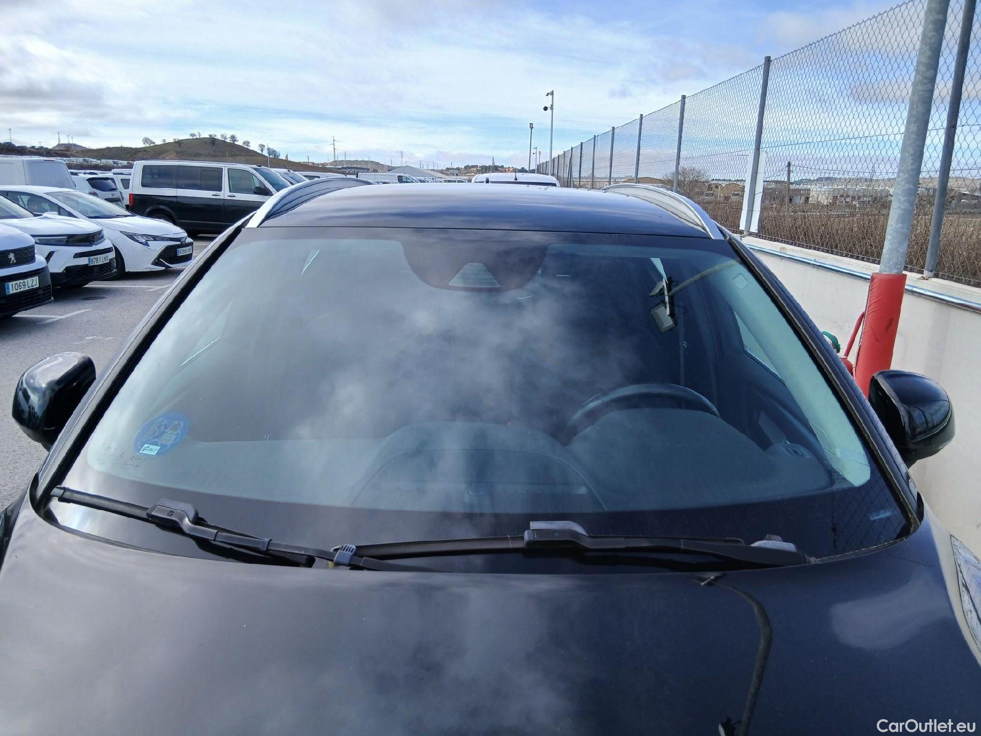  Volvo  XC 40 VOLVO XC40 / 2017 / 5P / todoterreno 1.5 T4 Twin Recharge Inscription Ex Auto #1