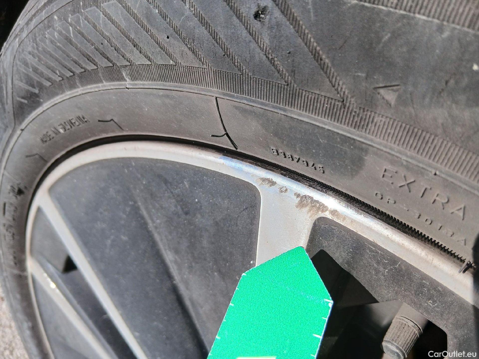  Volvo  XC90 VOLVO  / 2019 / 5P / todoterreno 2.0 B5 D5 AWD Business Plus Auto (CX) #36