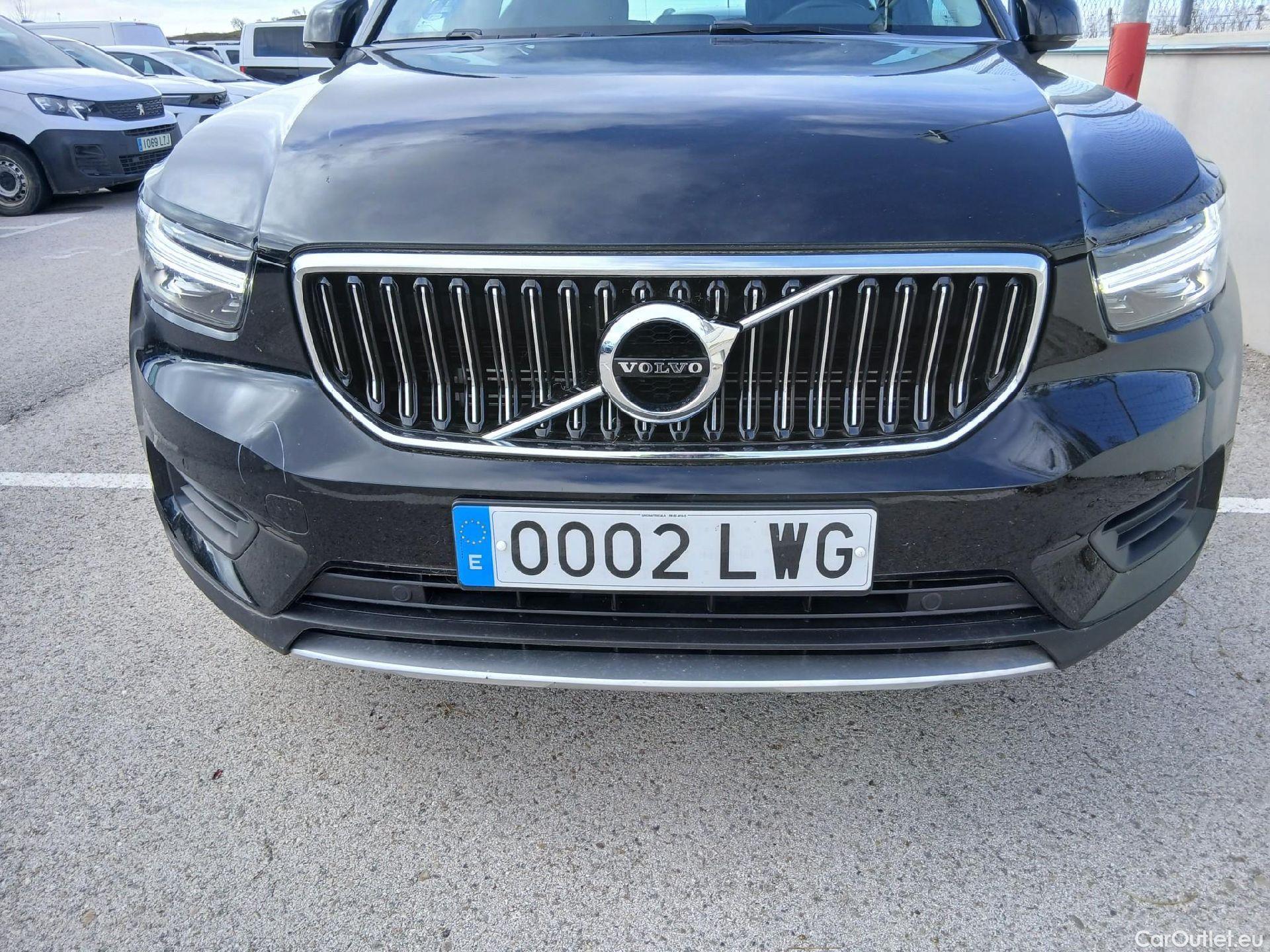  Volvo  XC 40 VOLVO XC40 / 2017 / 5P / todoterreno 1.5 T4 Twin Recharge Inscription Ex Auto #3