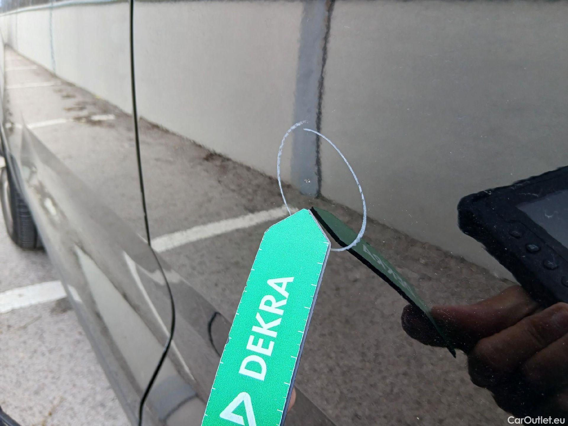  Volvo  XC 40 VOLVO XC40 / 2017 / 5P / todoterreno 1.5 T4 Twin Recharge Inscription Ex Auto #12