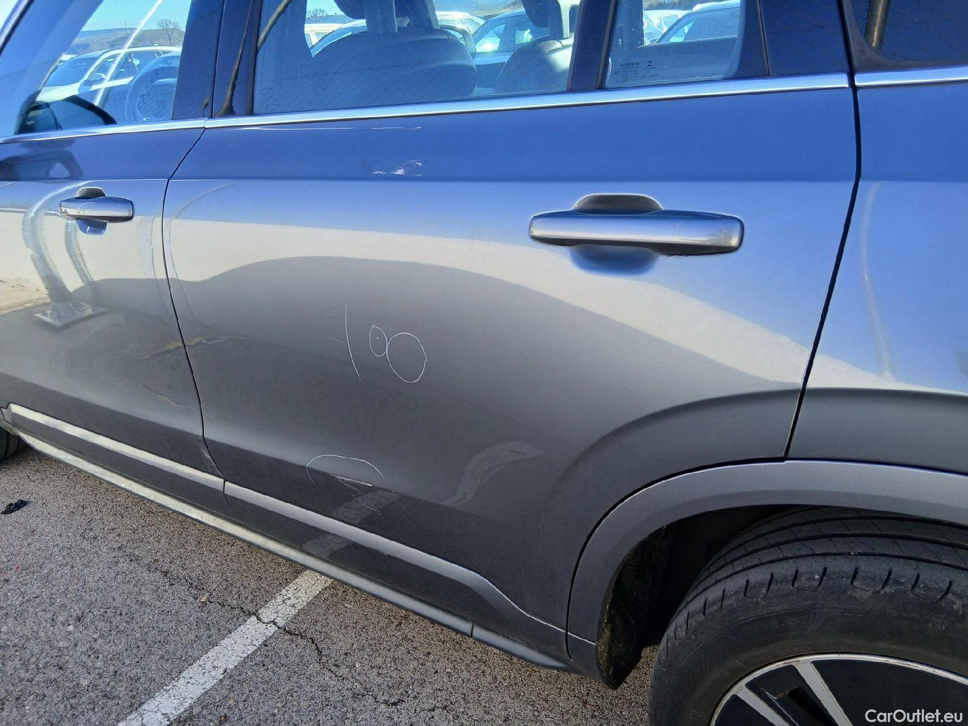  Volvo  XC90 VOLVO  / 2019 / 5P / todoterreno 2.0 B5 D5 AWD Business Plus Auto (CX) #17