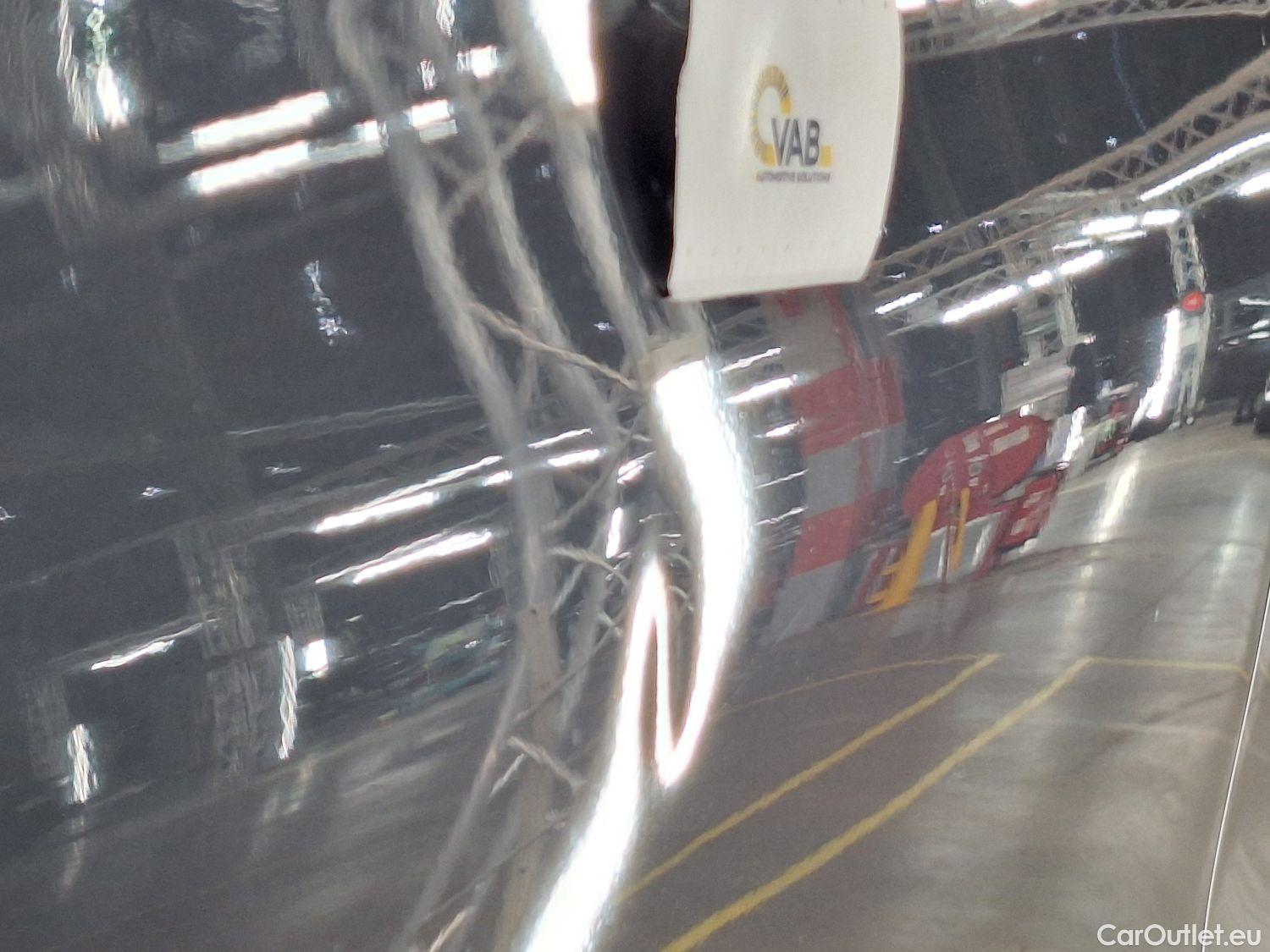  Bmw  X1 BMW,  FL'19, BMW  sDrive16dA (85 kW) 5d #4