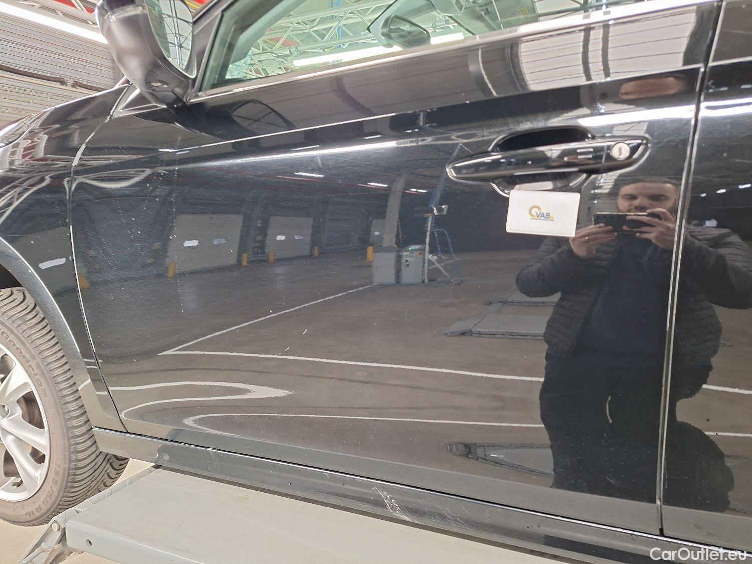  Opel  Corsa Opel,  '19, Opel  1.2 Turbo 74kW S/S Auto Elegance 5d #48