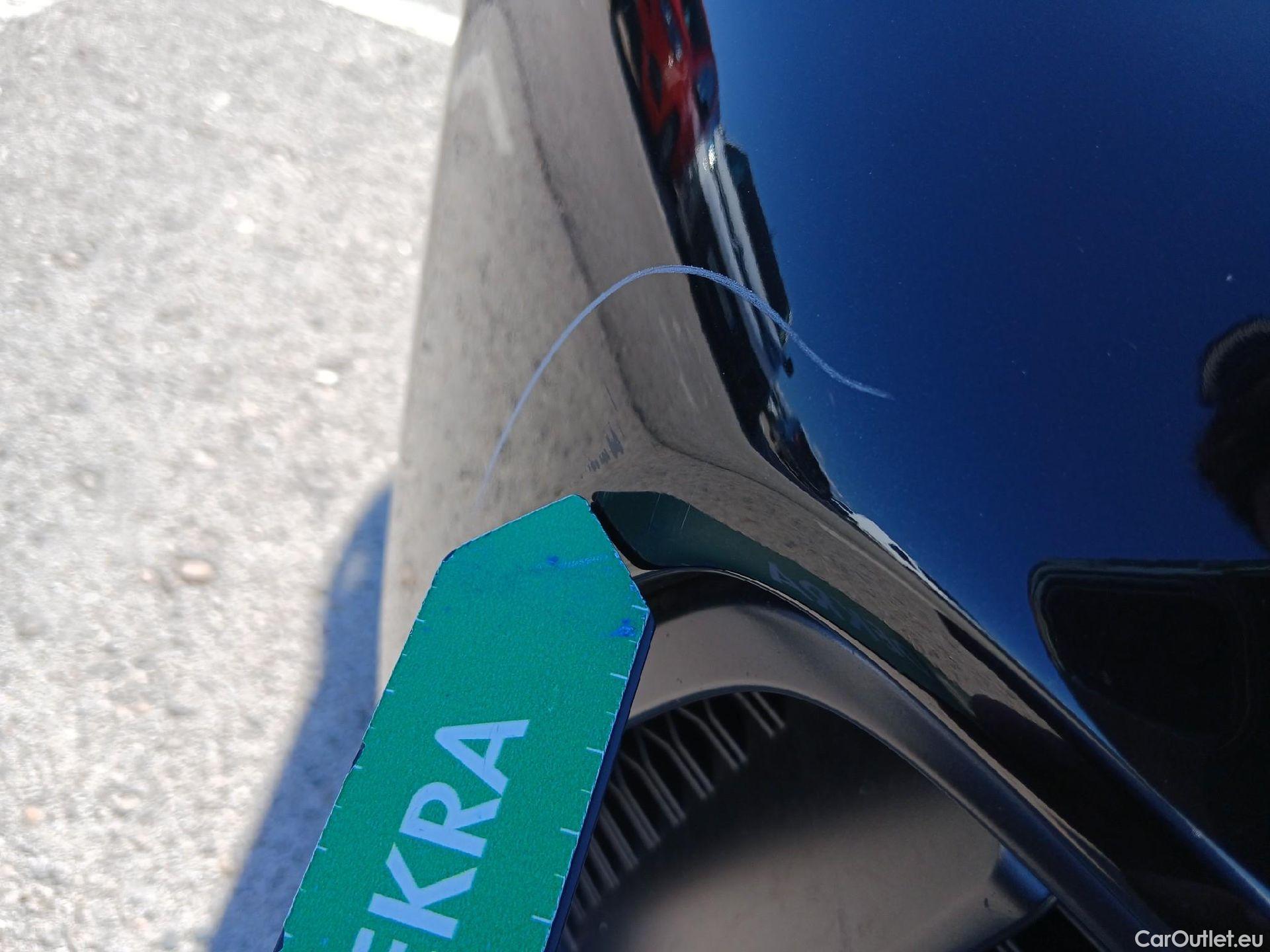  Audi  Q8 AUDI  / 2018 / 5P / todoterreno 55 TFSIe S Line 280kW quattro tiptronic #7