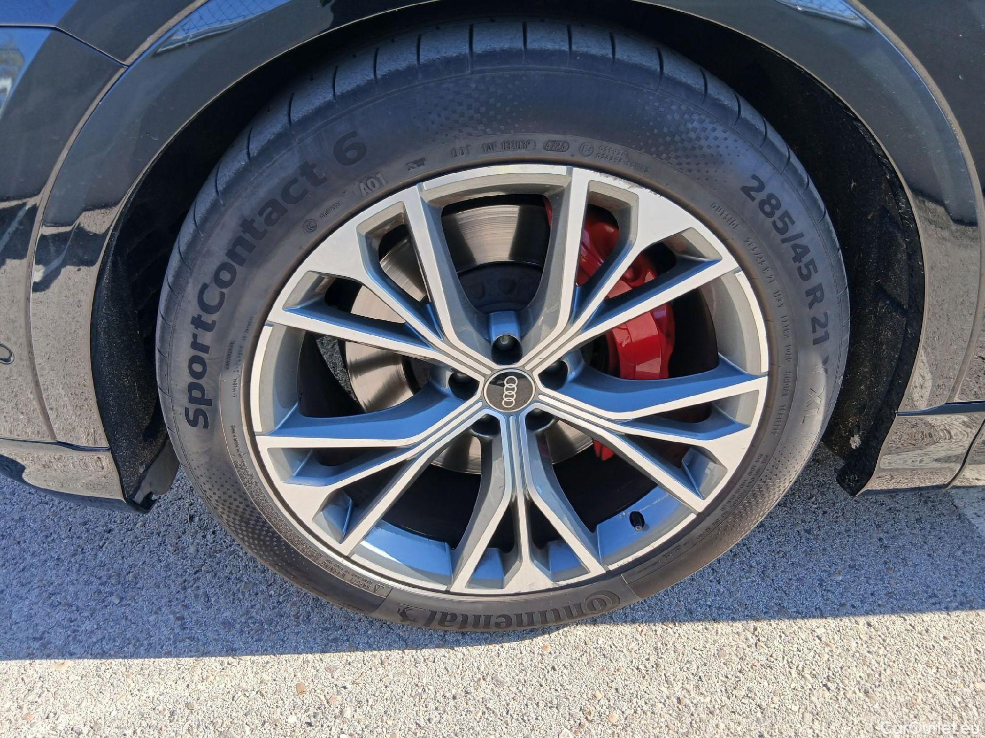  Audi  Q8 AUDI  / 2018 / 5P / todoterreno 55 TFSIe S Line 280kW quattro tiptronic #12