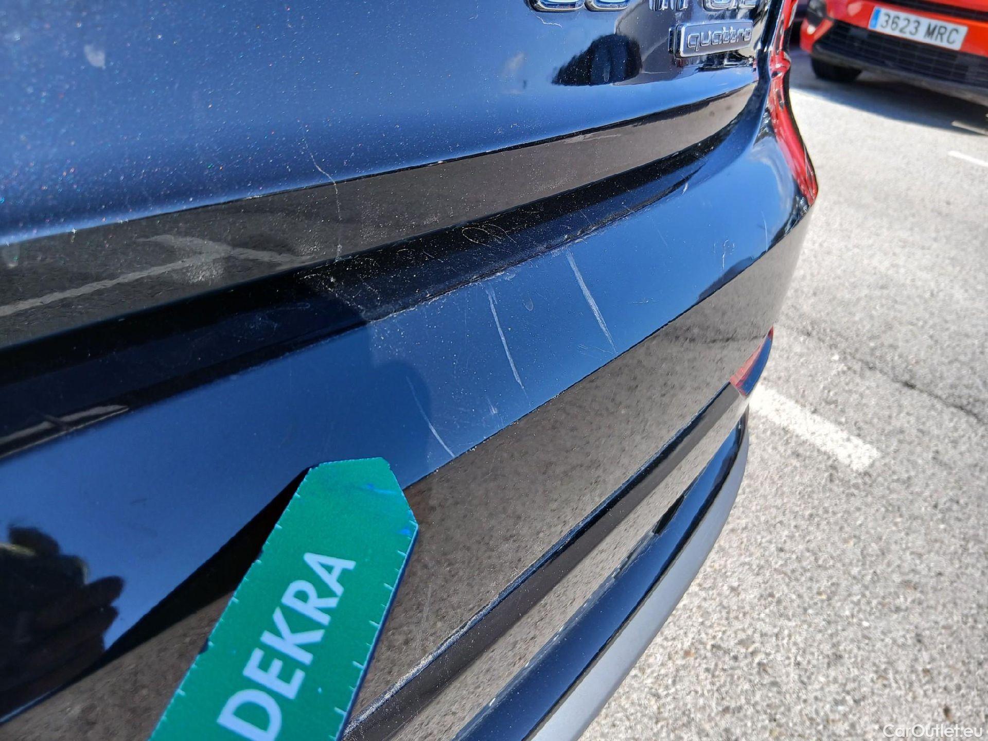  Audi  Q8 AUDI  / 2018 / 5P / todoterreno 55 TFSIe S Line 280kW quattro tiptronic #33