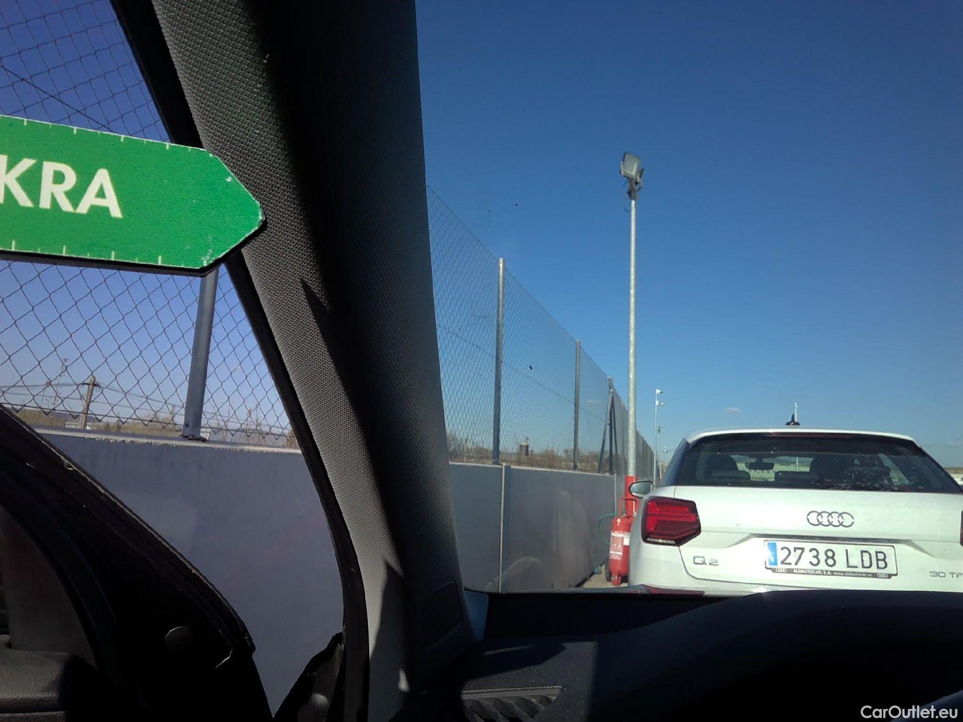  Audi  Q2 AUDI  / 2020 / 5P / todoterreno Advanced 35 TFSI 110kW (150CV) S tronic (AC) #38