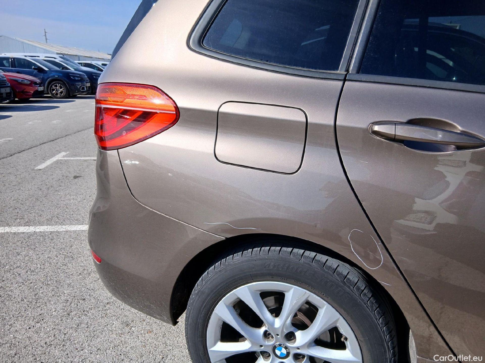  Bmw  Serie 2 BMW  Gran Tourer/2018/5P/monovolumen compacto 218d Business #38