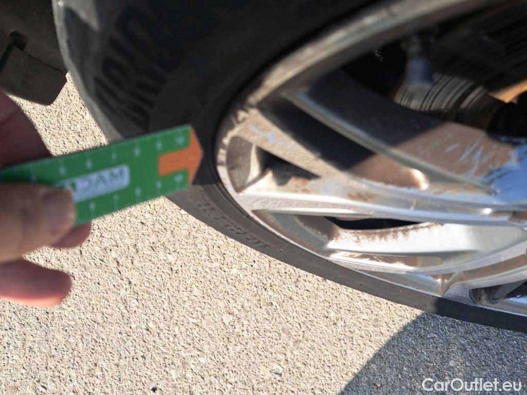  Bmw  X2 BMW  sDrive18i #4