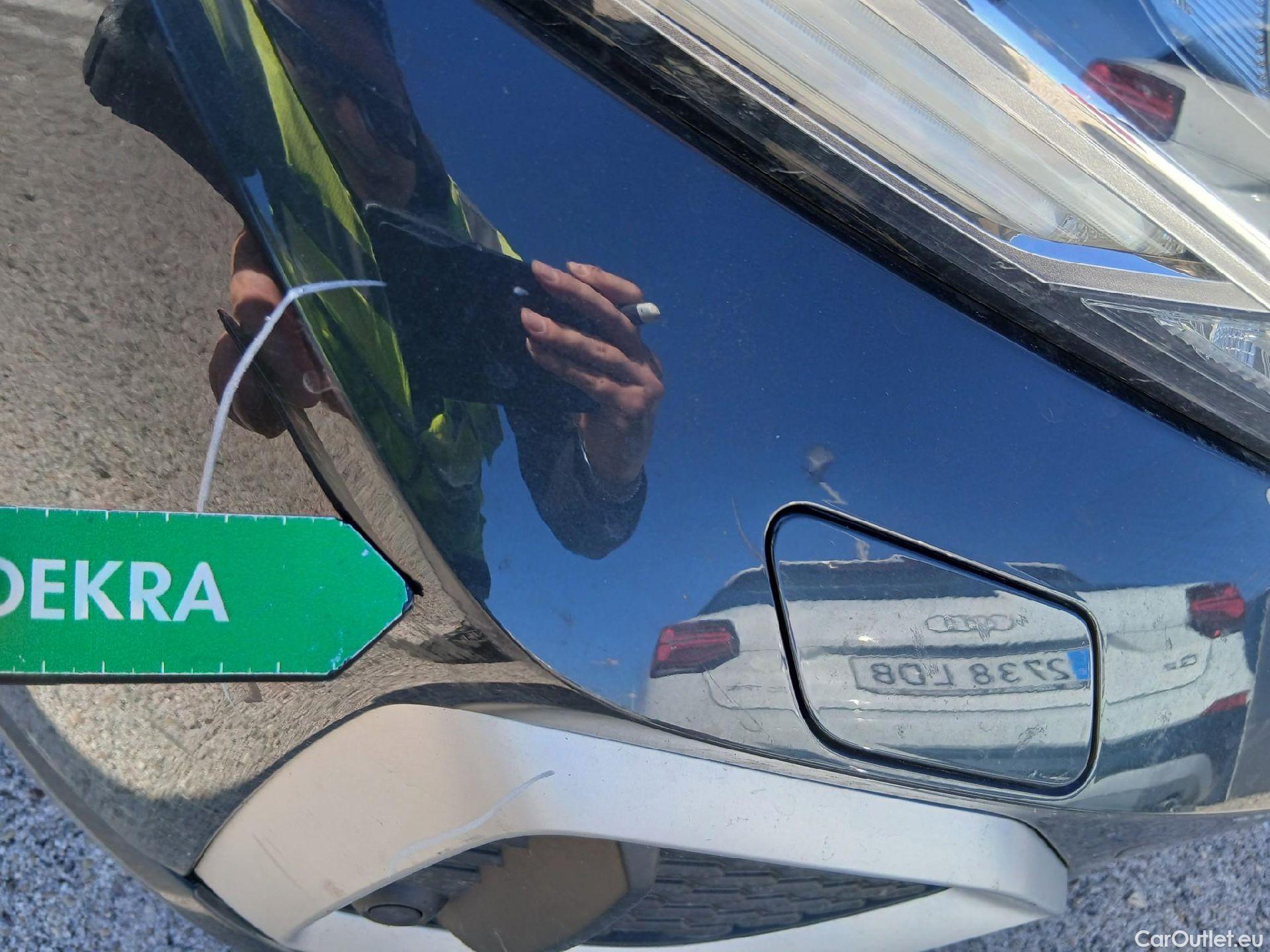  Audi  Q2 AUDI  / 2020 / 5P / todoterreno Advanced 35 TFSI 110kW (150CV) S tronic (AC) #6