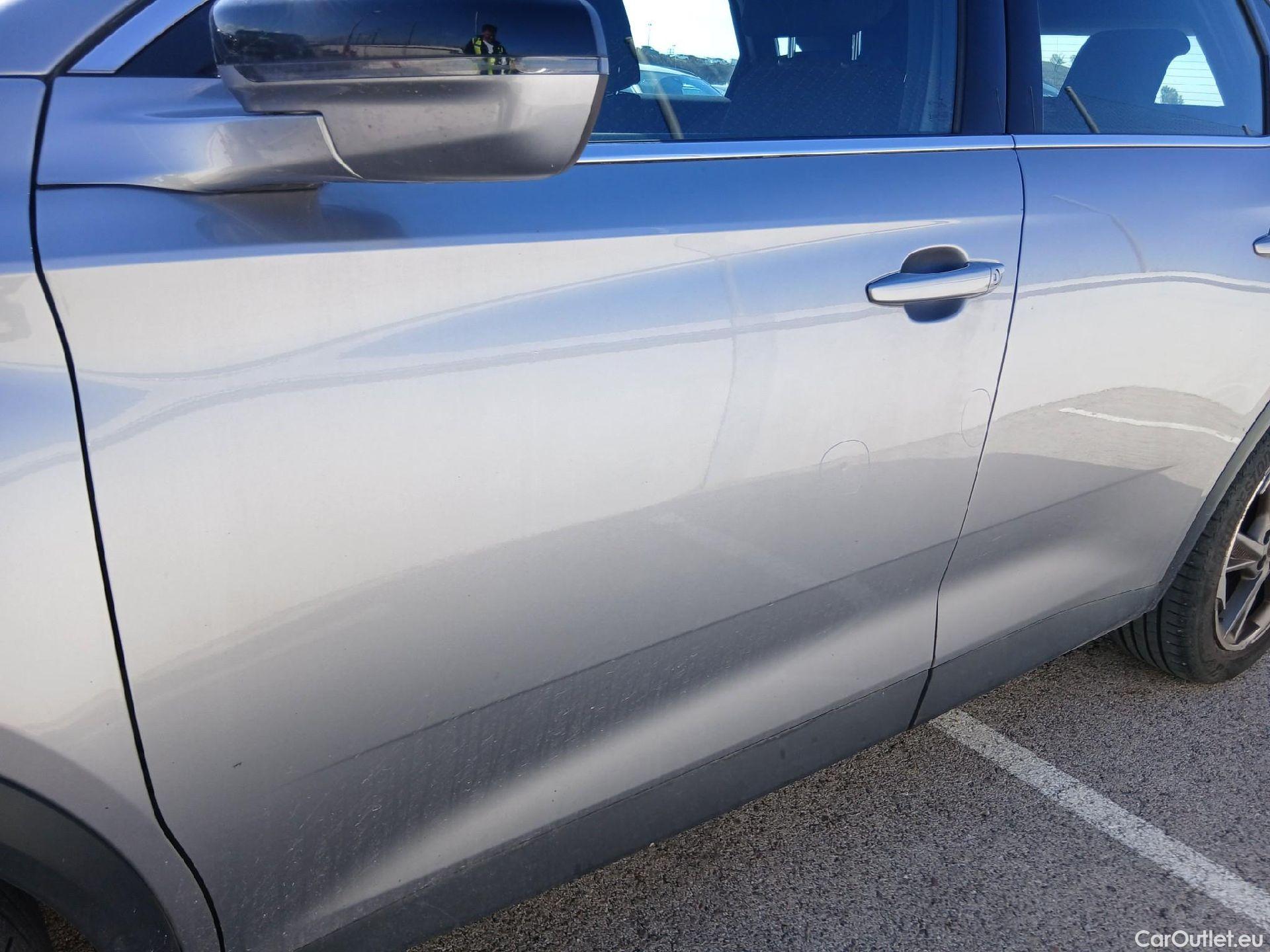  DS  DS7 DS DS 7 Crossback / 2017 / 5P / todoterreno BlueHDi DE 96kW (130CV) Auto.BE CHIC (AC) #13