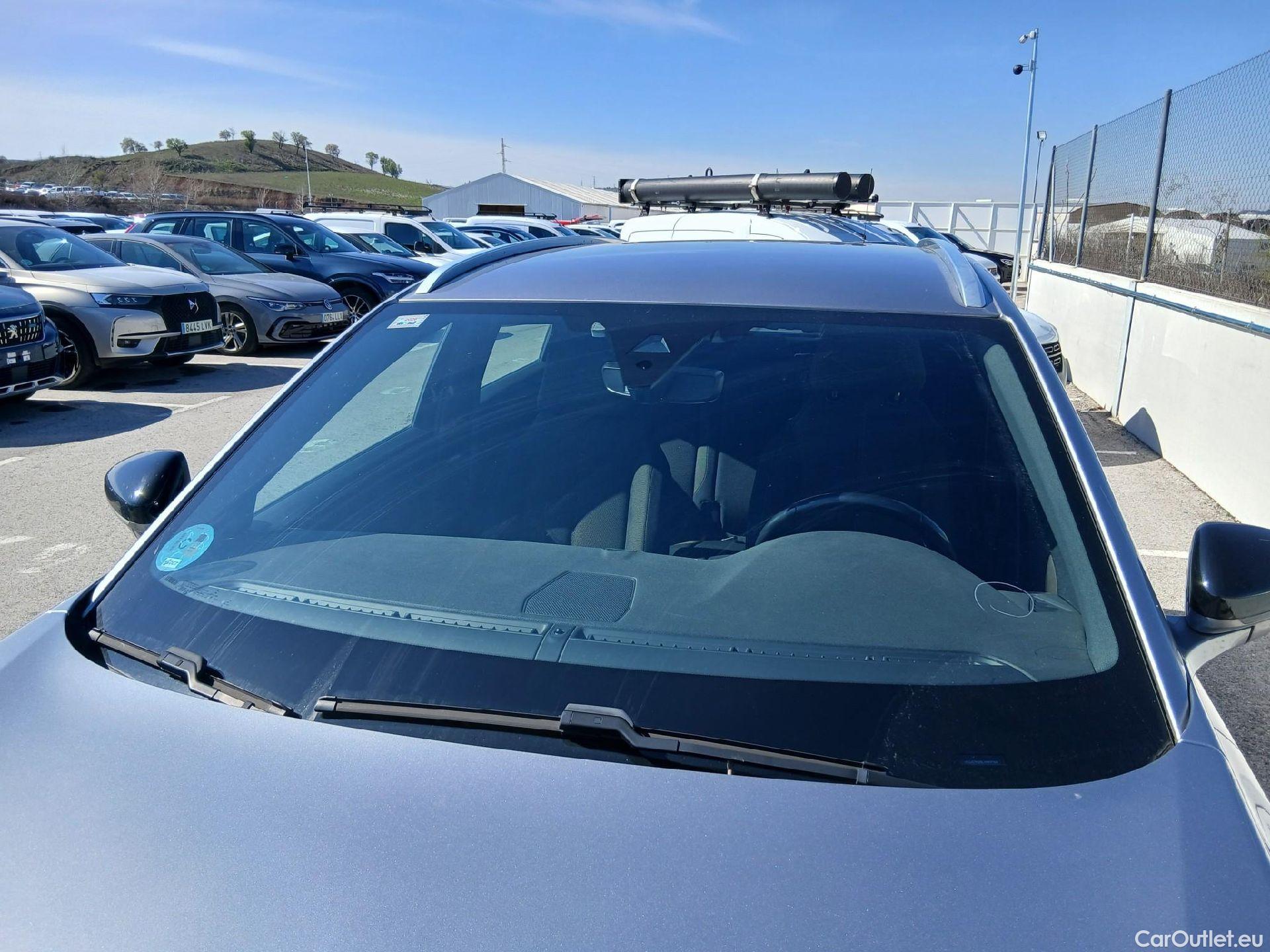  DS  DS7 DS DS 7 Crossback / 2017 / 5P / todoterreno BlueHDi DE 96kW (130CV) Auto.BE CHIC (AC) #2