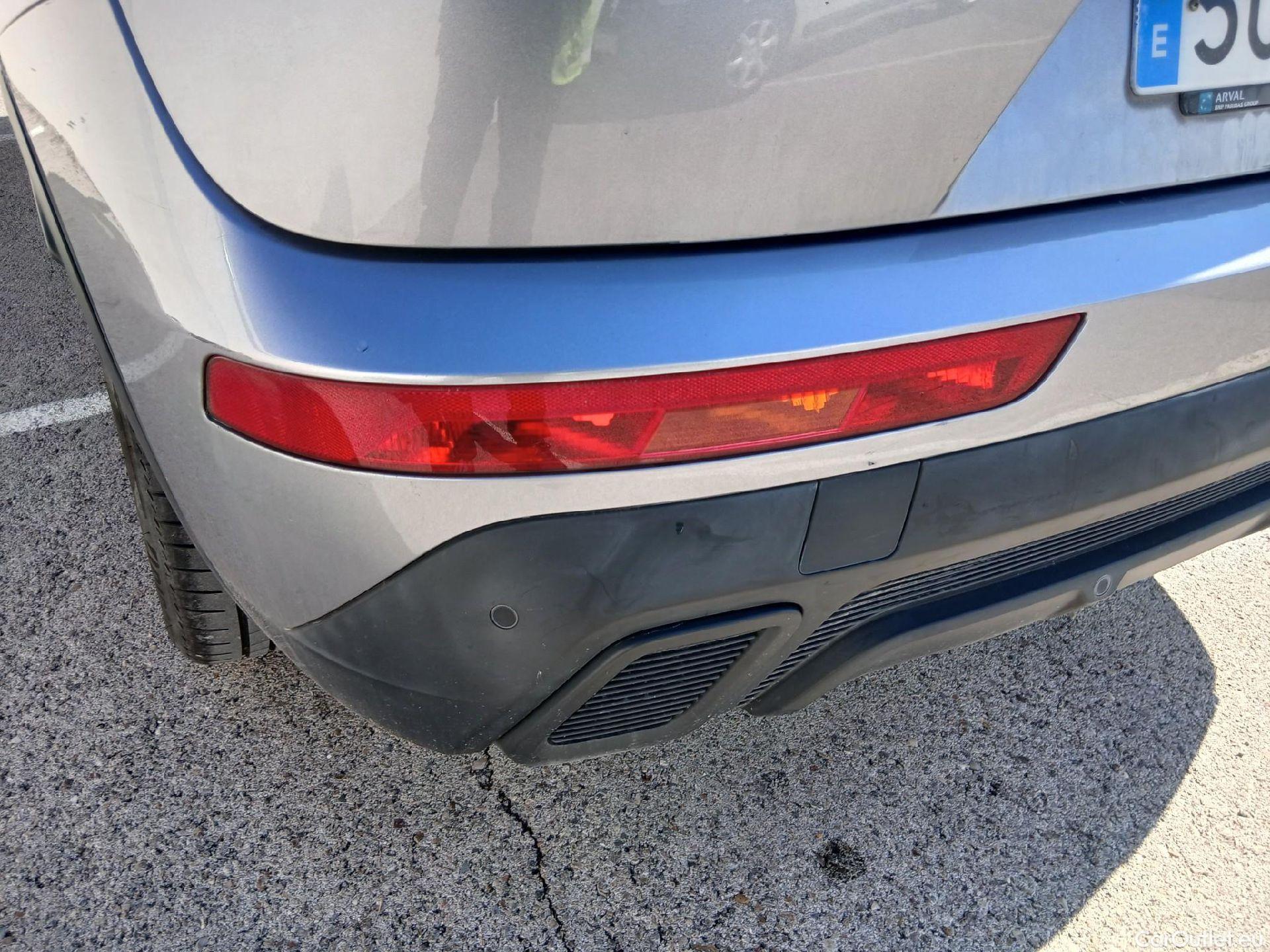  DS  DS7 DS DS 7 Crossback / 2017 / 5P / todoterreno BlueHDi DE 96kW (130CV) Auto.BE CHIC (AC) #23