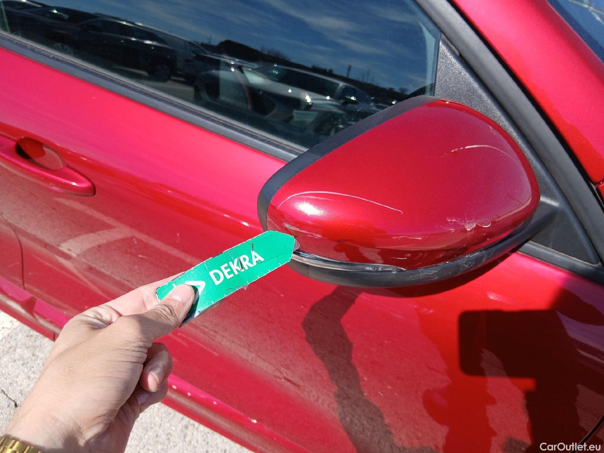  Ford  Kuga FORD  / 2019 / 5P / todoterreno ST-Line X 2.5 Duratec FHEV Auto #54