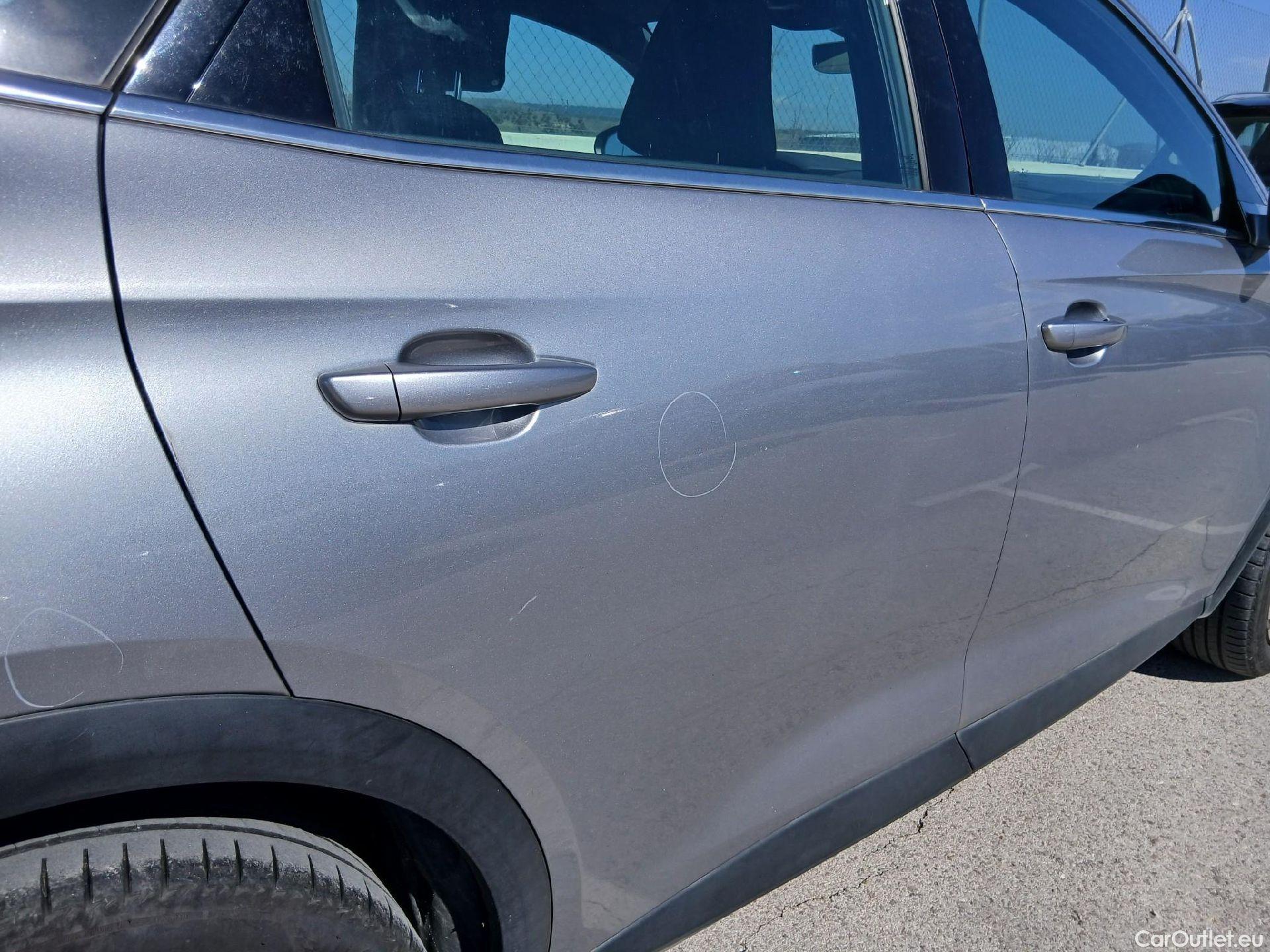  DS  DS7 DS DS 7 Crossback / 2017 / 5P / todoterreno BlueHDi DE 96kW (130CV) Auto.BE CHIC (AC) #39