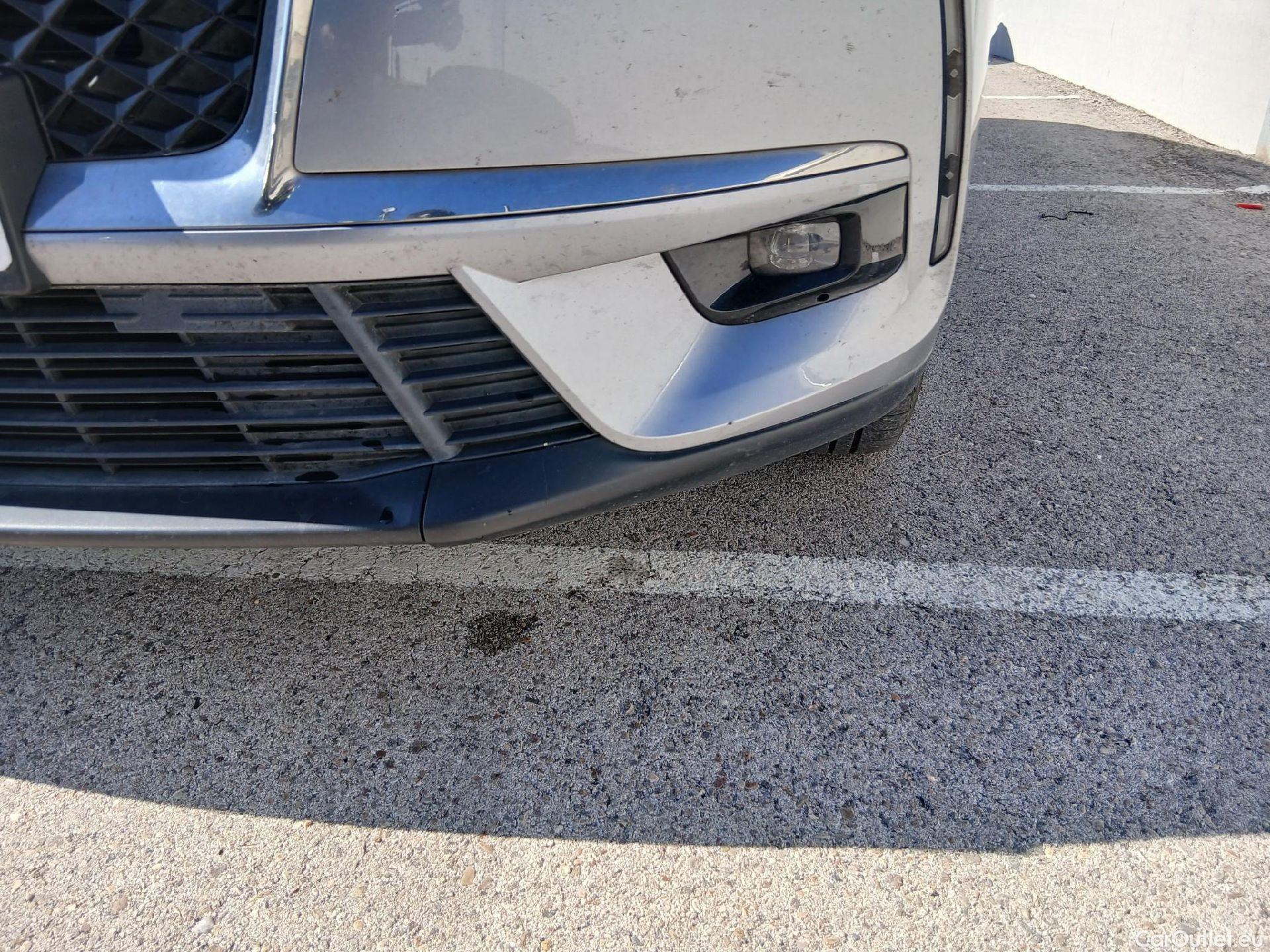  DS  DS7 DS DS 7 Crossback / 2017 / 5P / todoterreno BlueHDi DE 96kW (130CV) Auto.BE CHIC (AC) #8