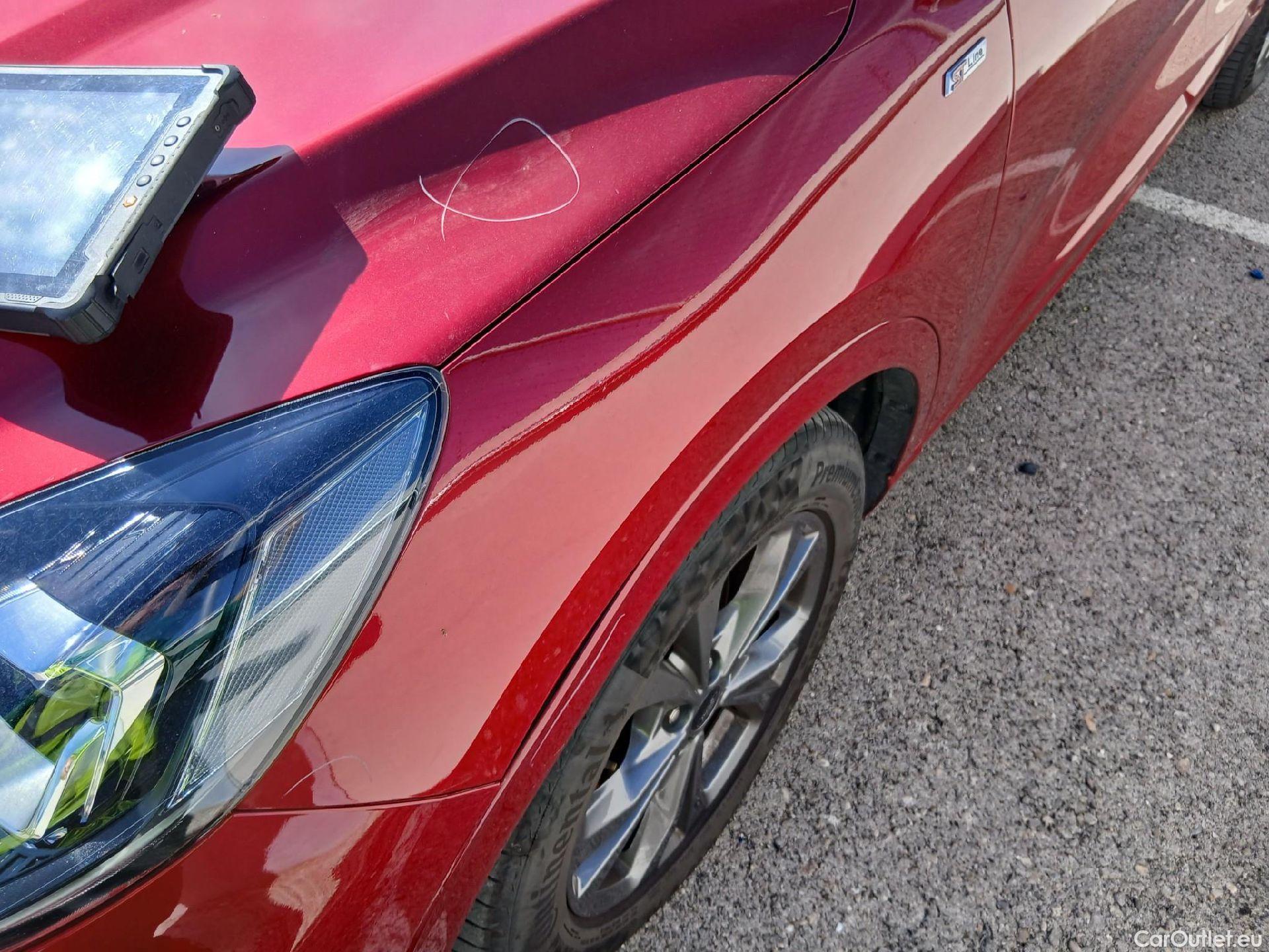  Ford  Kuga FORD  / 2019 / 5P / todoterreno ST-Line X 2.5 Duratec FHEV Auto #14