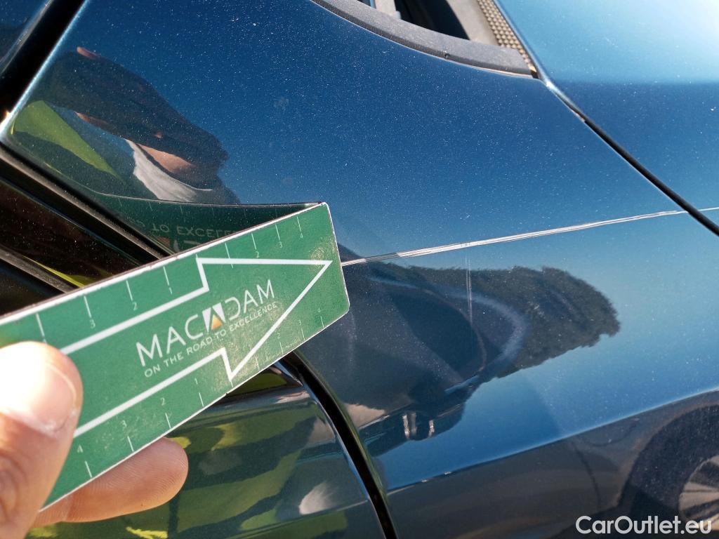  Mercedes  GLB MERCEDES-BENZ  / 2019 / 5P / todoterreno 2.0  35 4MATIC+ DCT 225KW (306CV) #30