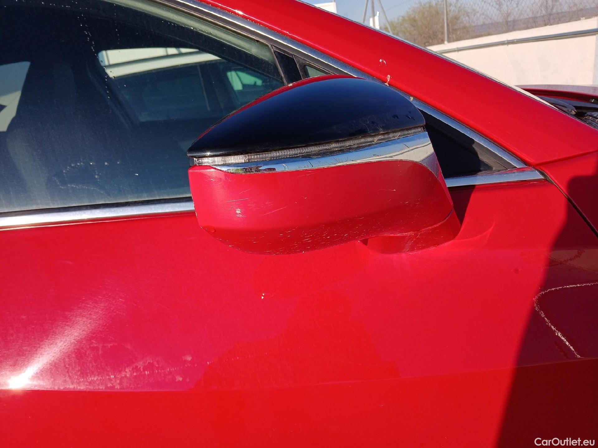  Lexus  UX LEXUS  / 2018 / 5P / todoterreno 2.0 250h Business #40