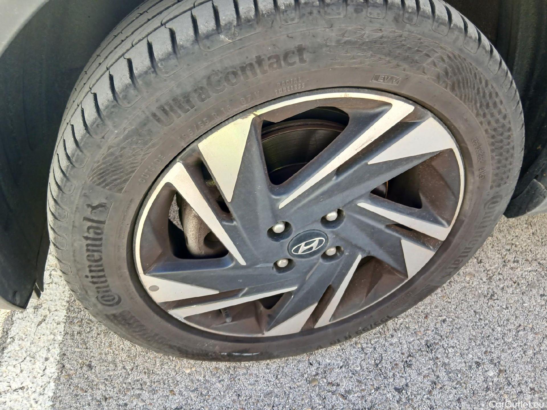  Hyundai  Bayon HYUNDAI  / 2021 / 5P / todoterreno 1.0 TGDI 74kW (100CV) 48V Maxx #17