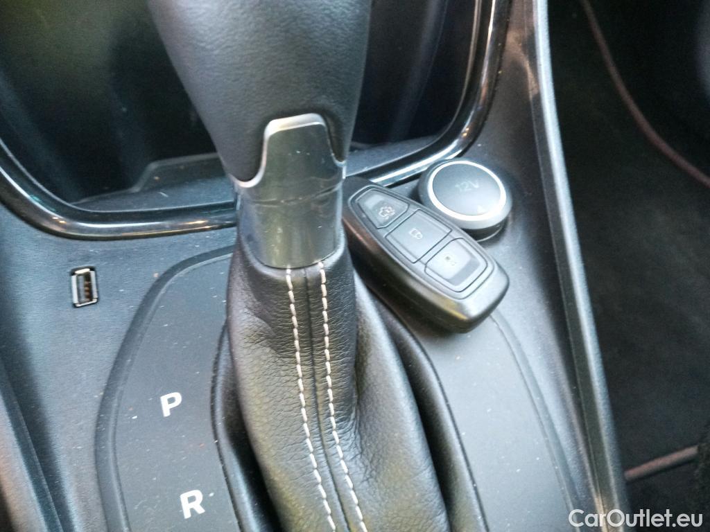  Ford  Puma FORD  / 2019 / 5P / todoterreno 1.0 EcoBoost 155cv ST-Line X MHEV Auto #1