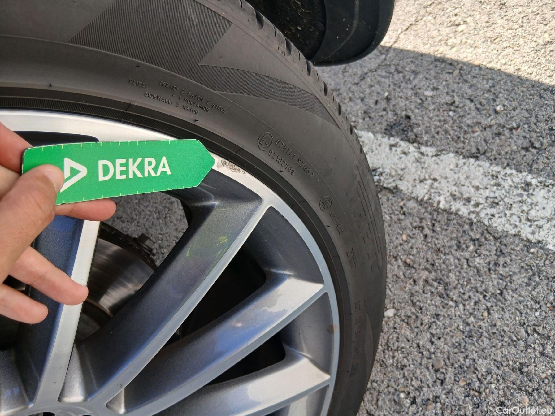  Mercedes  G-Klasee MERCEDES-BENZ GLE / 2018 / 5P / todoterreno GLE 300 d 4MATIC #21