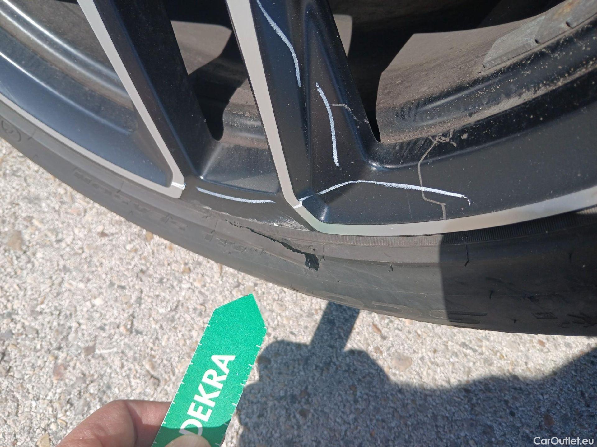  Mercedes  G-Klasee MERCEDES-BENZ GLE / 2018 / 5P / todoterreno AMG GLE 53 4MATIC+ #3