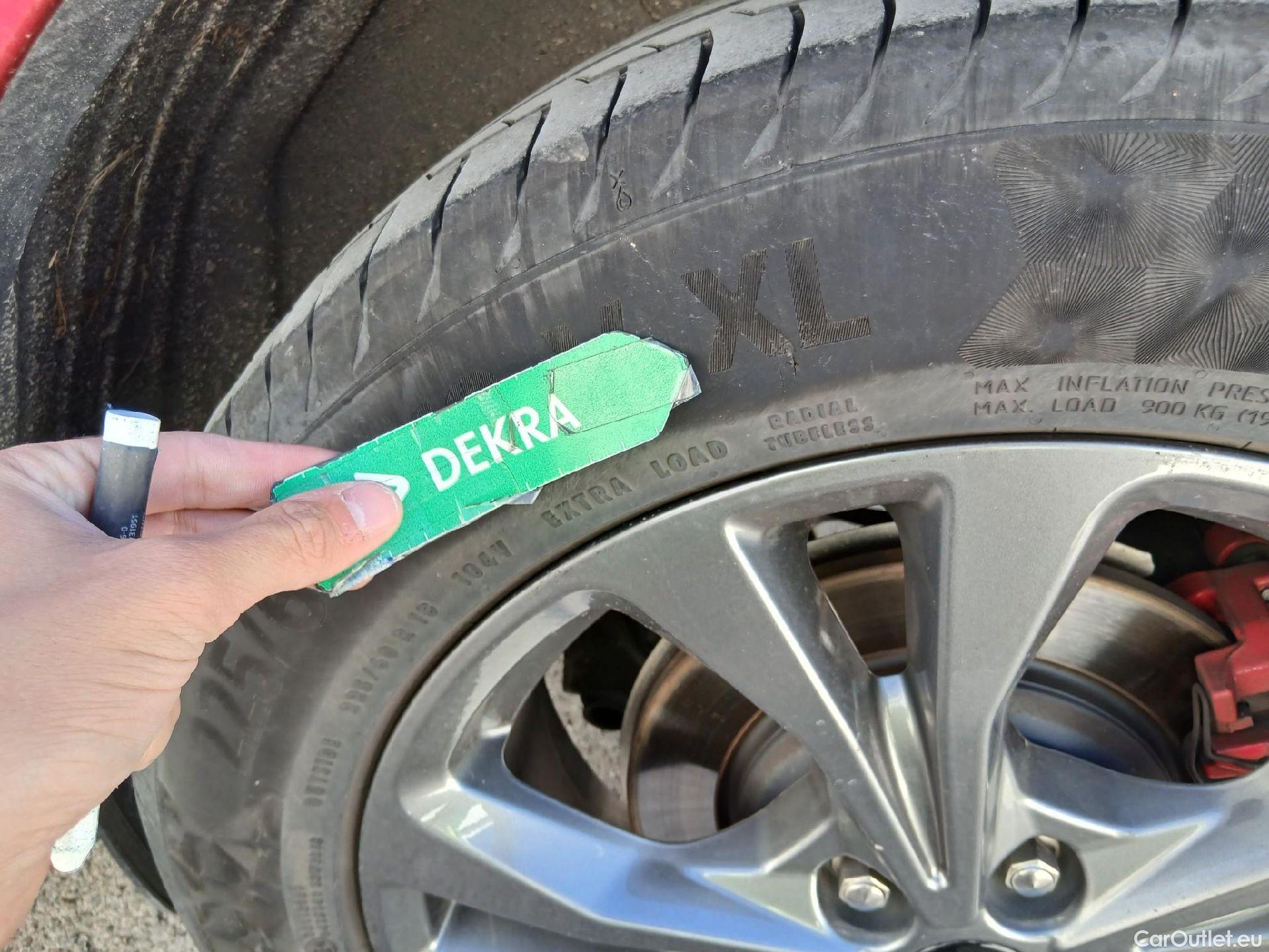  Ford  Kuga FORD  / 2019 / 5P / todoterreno ST-Line X 2.5 Duratec FHEV Auto #31