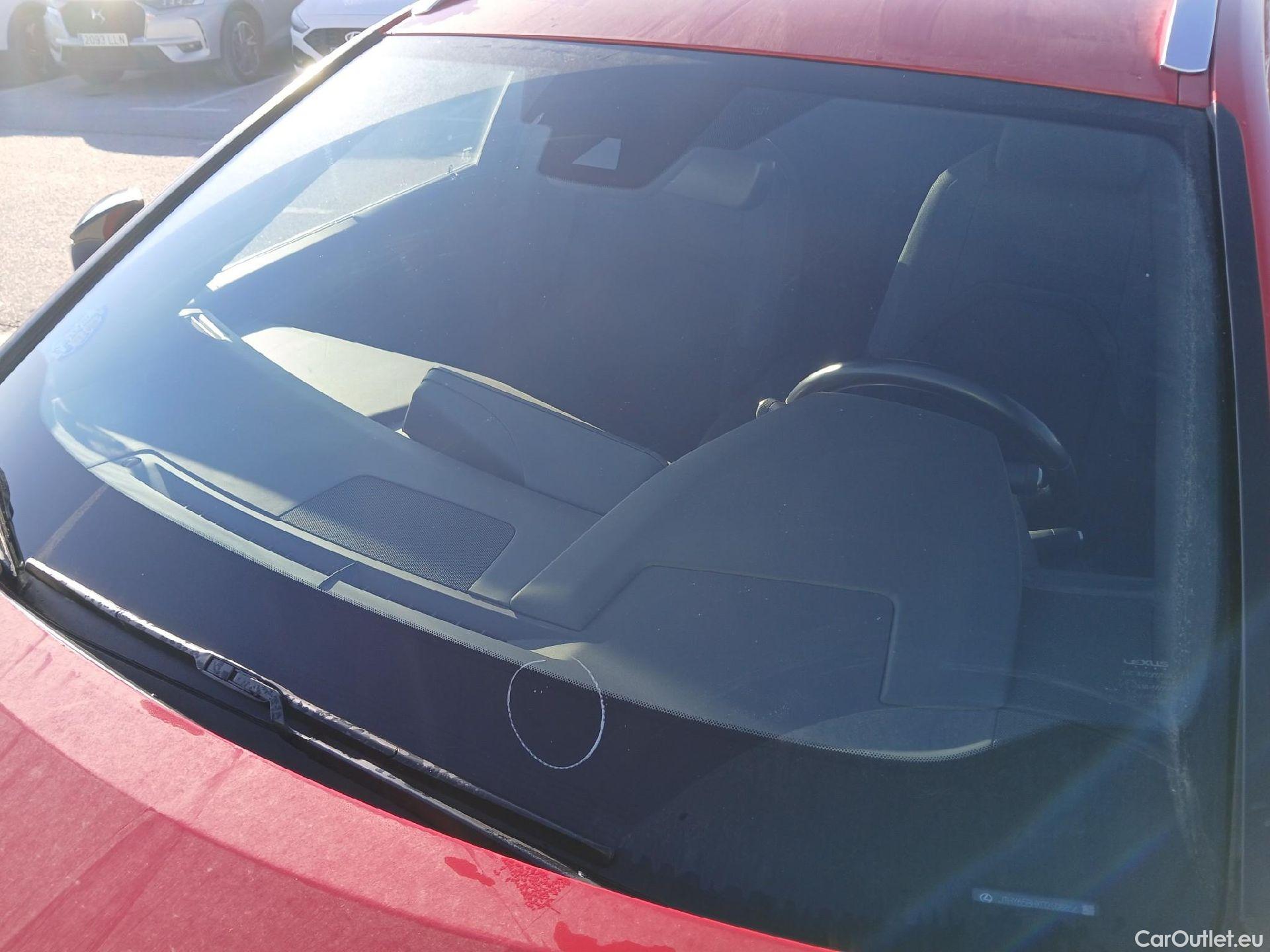  Lexus  UX LEXUS  / 2018 / 5P / todoterreno 2.0 250h Business #6