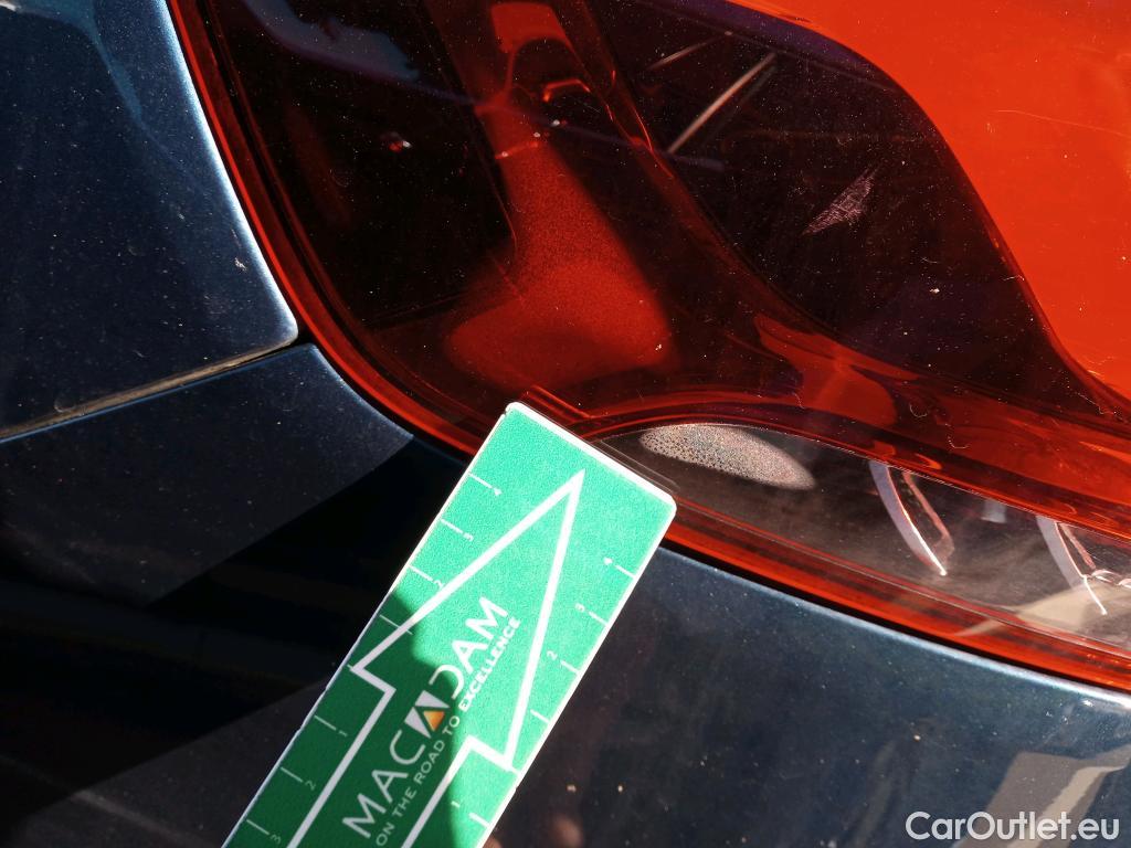  Mercedes  GLB MERCEDES-BENZ  / 2019 / 5P / todoterreno 2.0  35 4MATIC+ DCT 225KW (306CV) #53