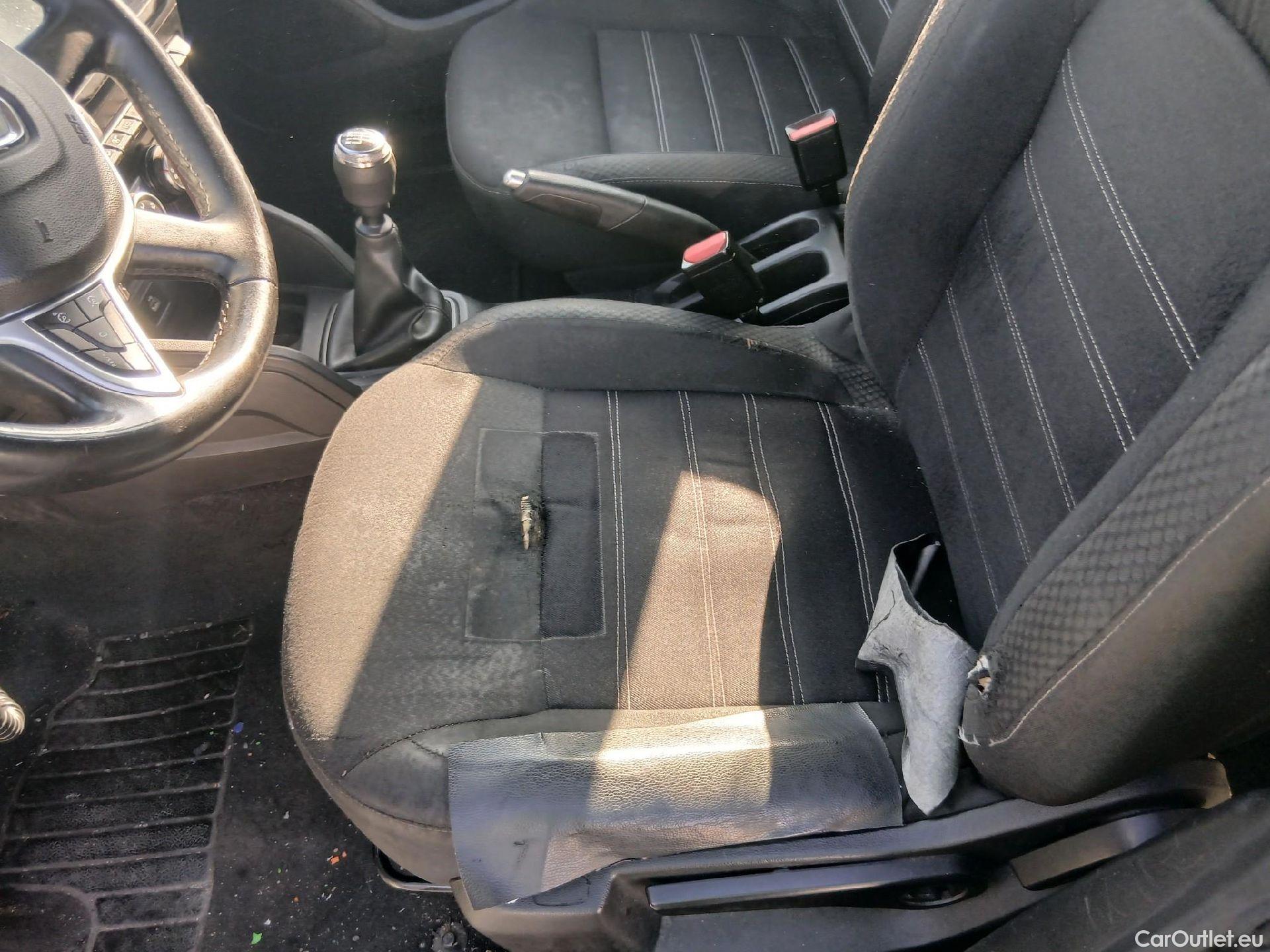  Dacia  Duster DACIA  / 2018 / 5P / todoterreno Comfort Blue dCi 85kW (115CV) 4X4 #5