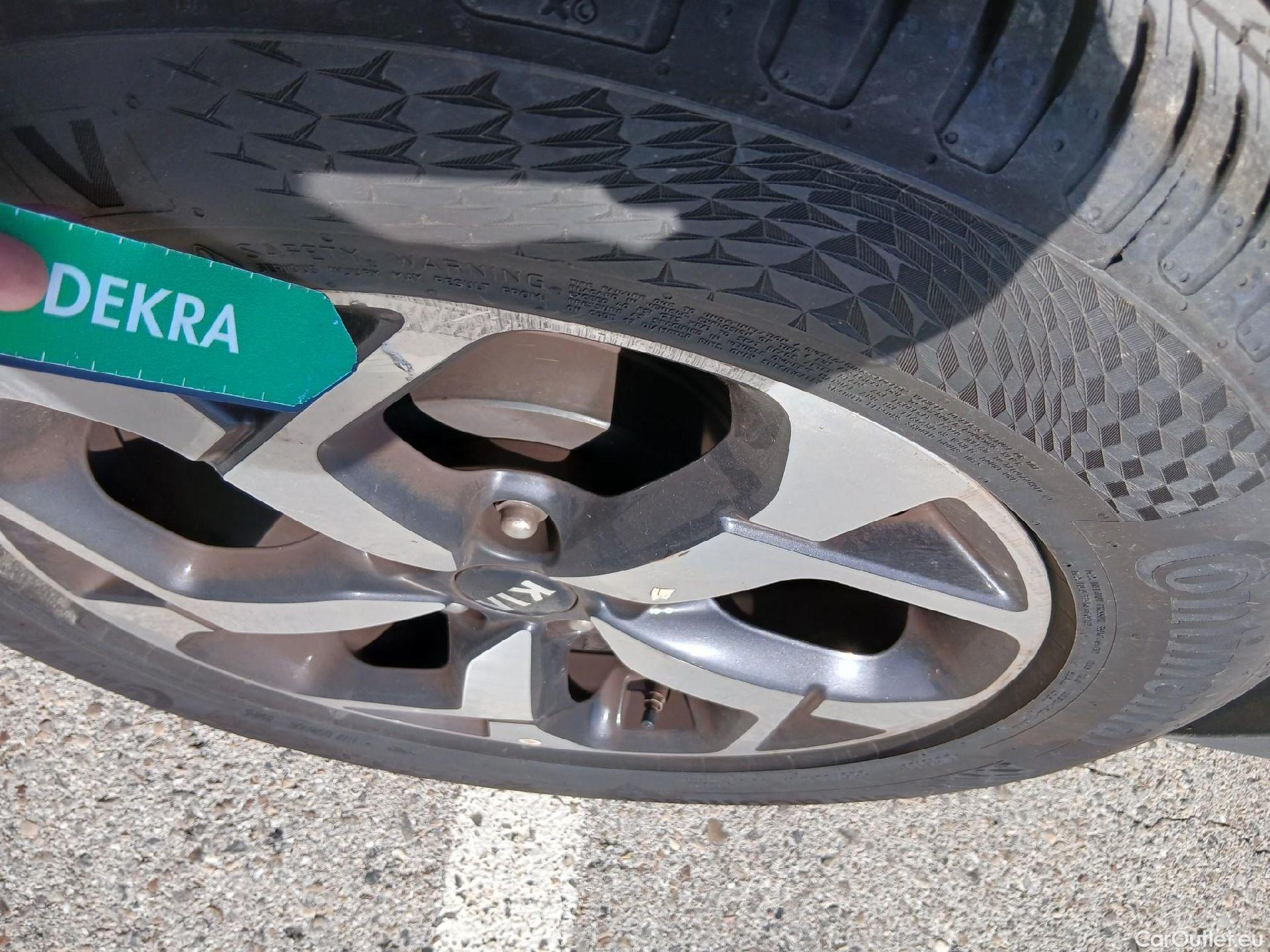  KIA  Sportage KIA  / 2018 / 5P / todoterreno 1.6 MHEV Drive Plus 100kW (136CV) 4x2 #9