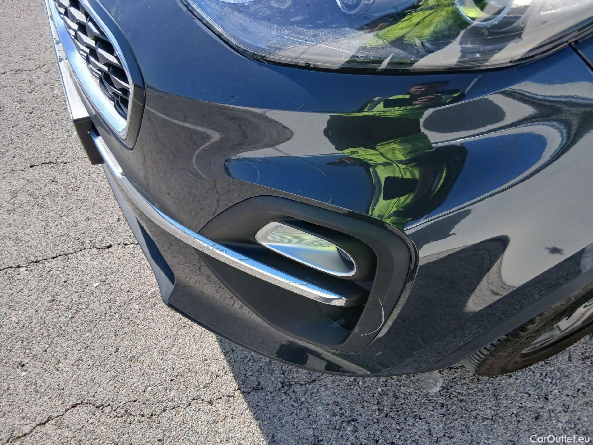  KIA  Sportage KIA  / 2018 / 5P / todoterreno 1.6 MHEV Drive Plus 100kW (136CV) 4x2 #15